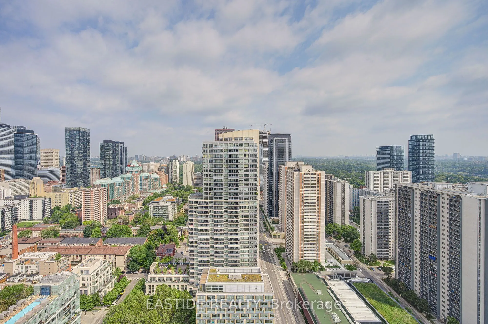 159 Wellesley Street E, #3301
