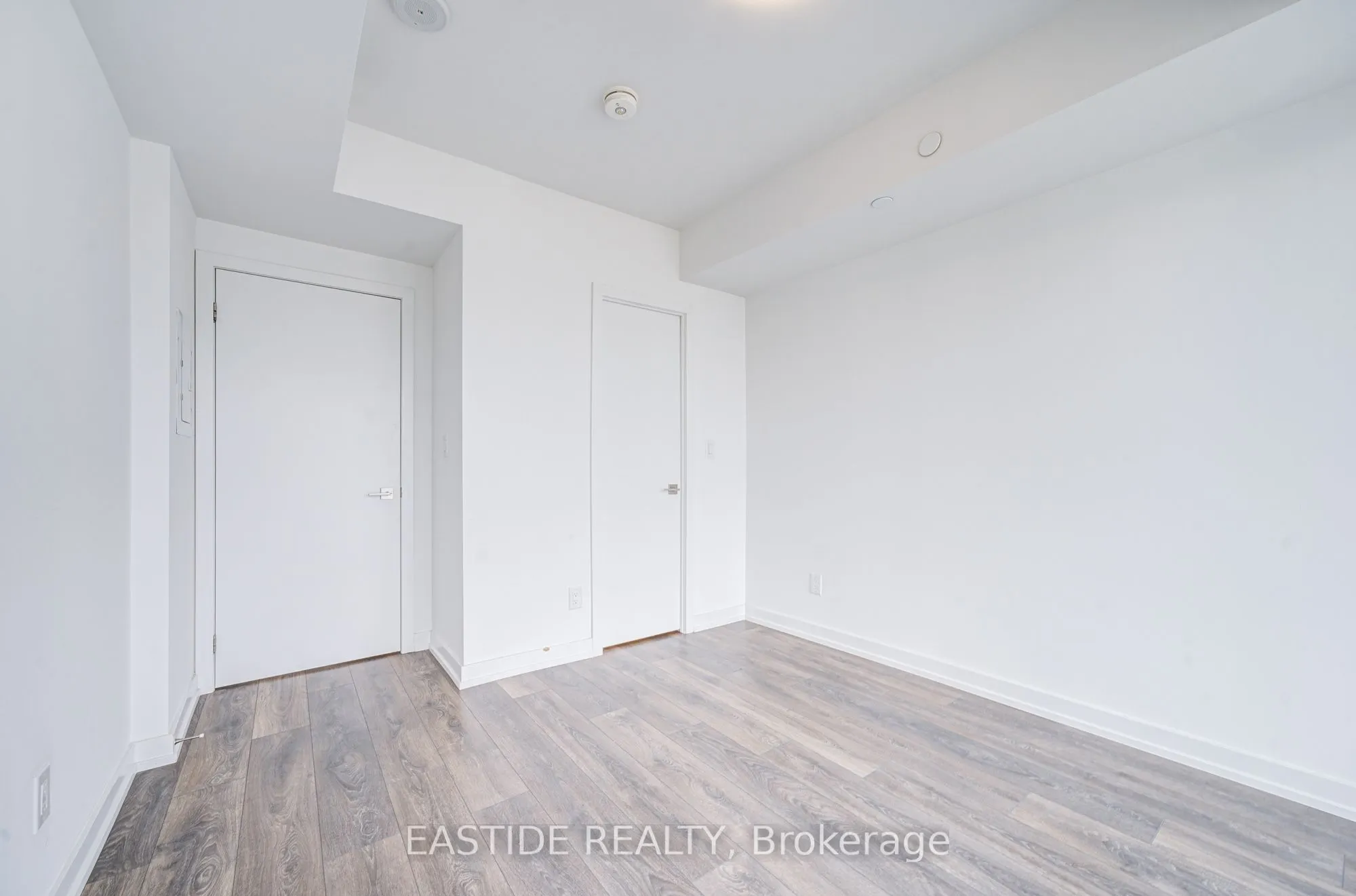 159 Wellesley Street E, #3301
