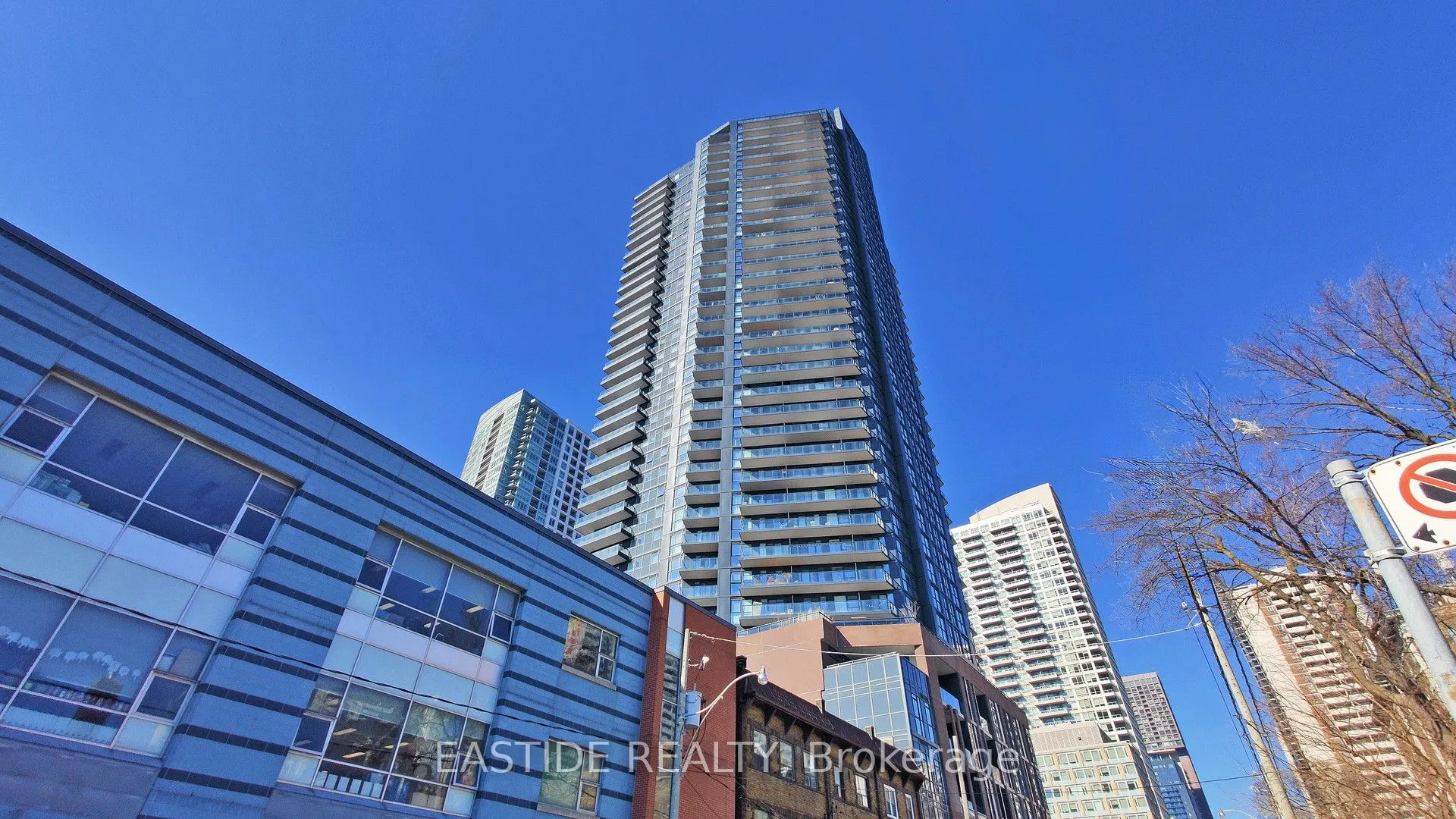 159 Wellesley Street E, #3301