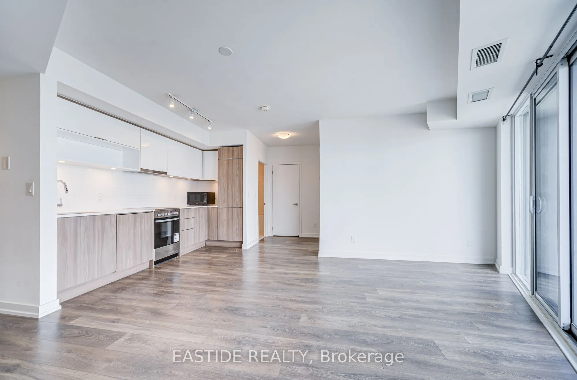 159 Wellesley Street E, #3301