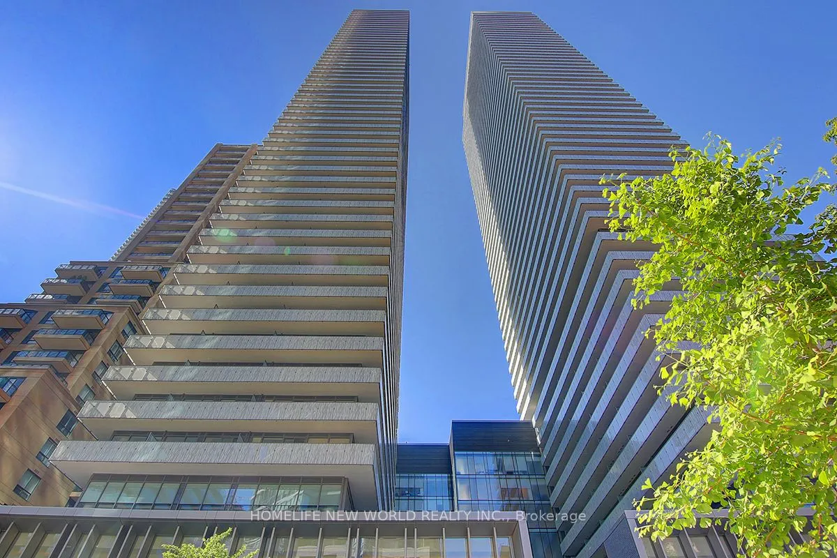 42 Charles Street E, #809