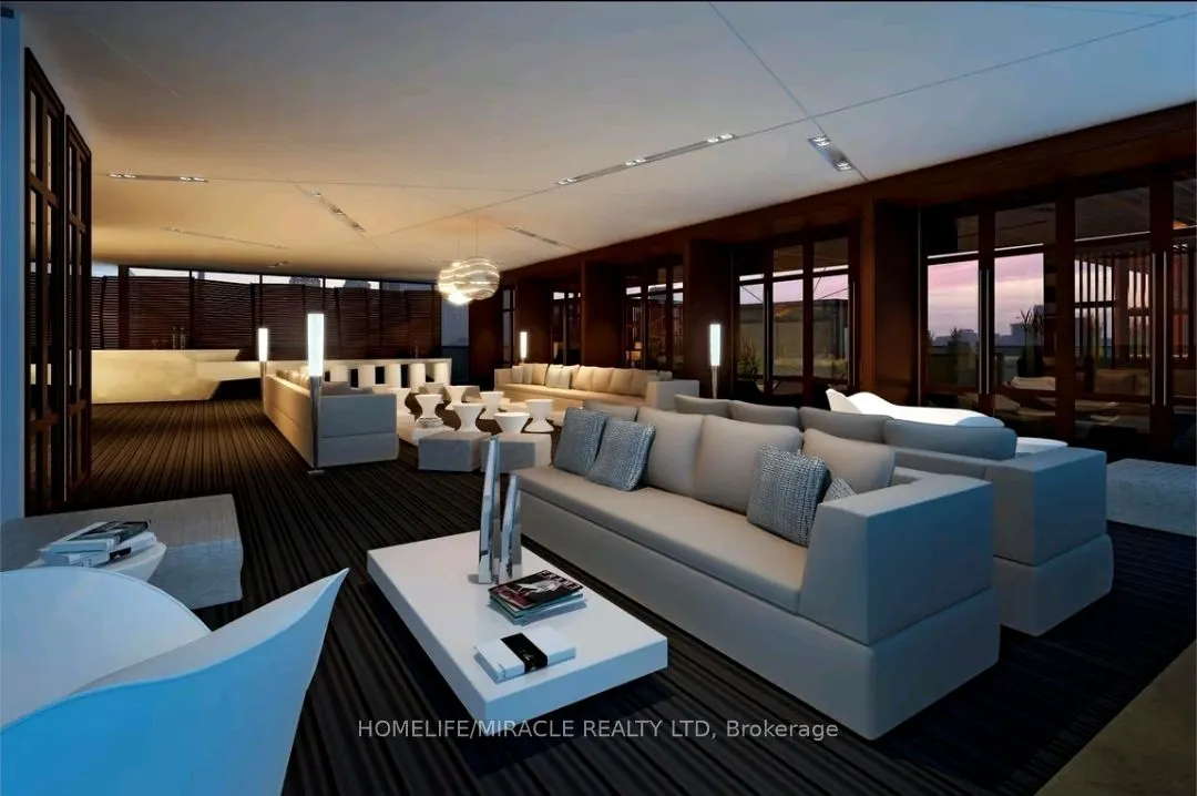 352 Front Street W, #414