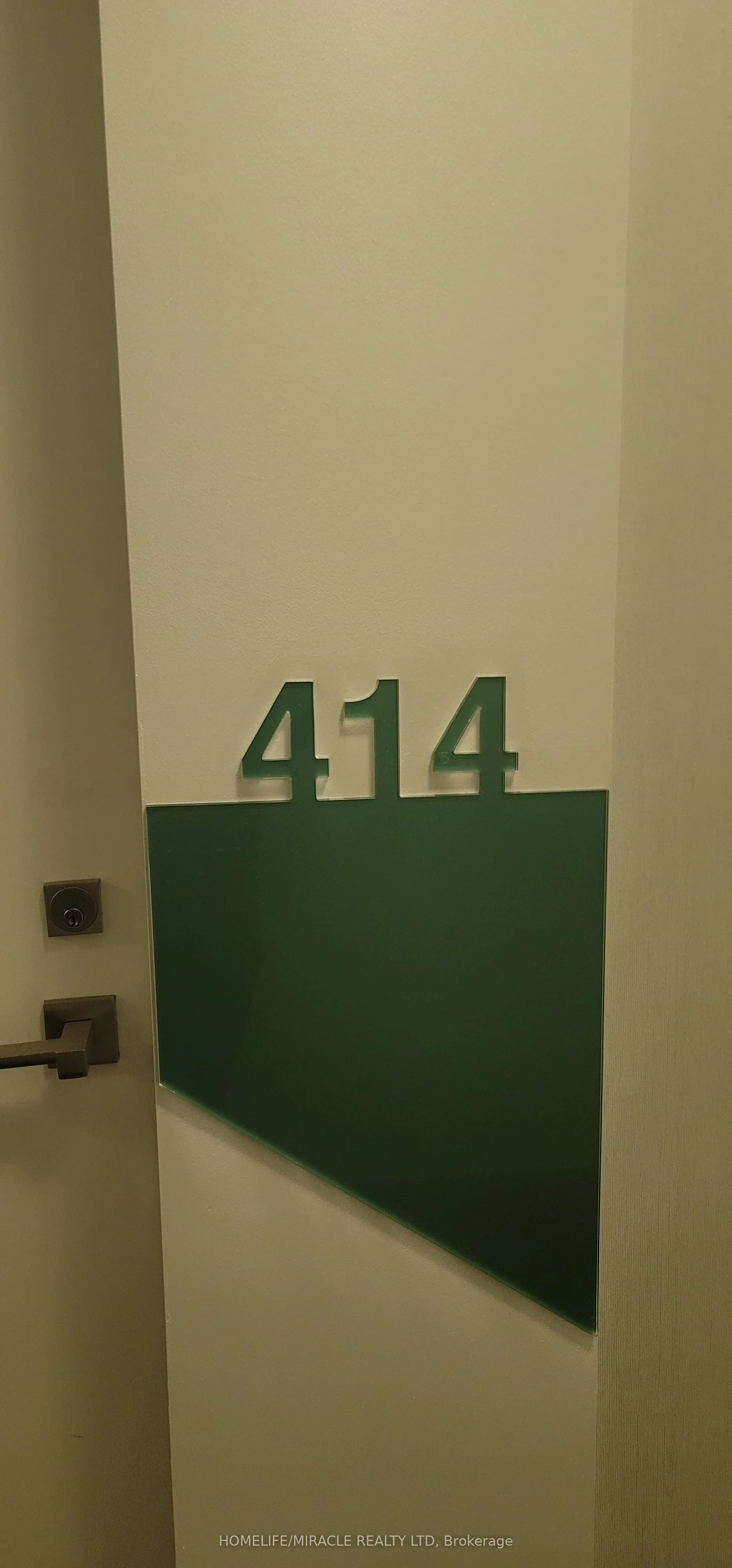 352 Front Street W, #414
