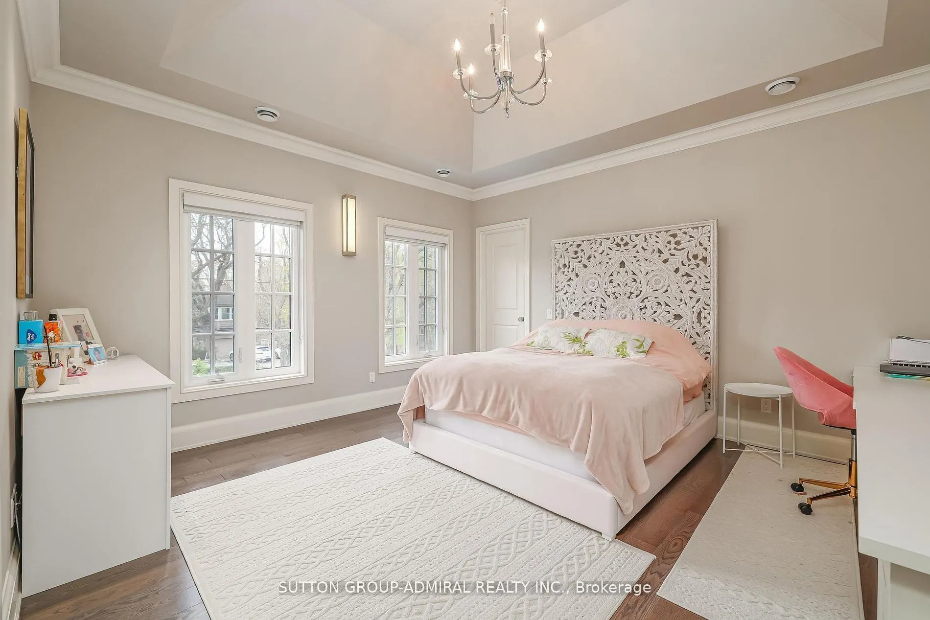 125 Sandringham Drive