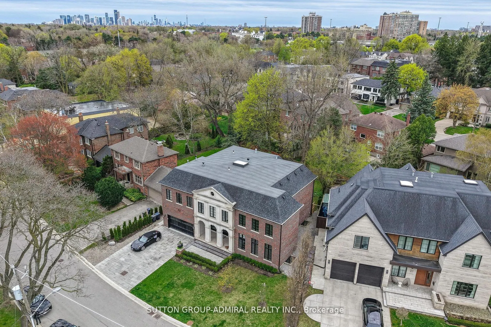 125 Sandringham Drive