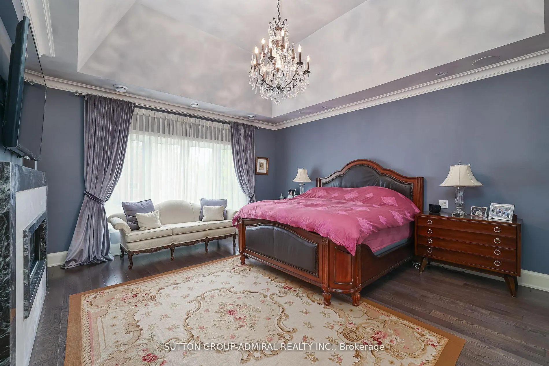 125 Sandringham Drive