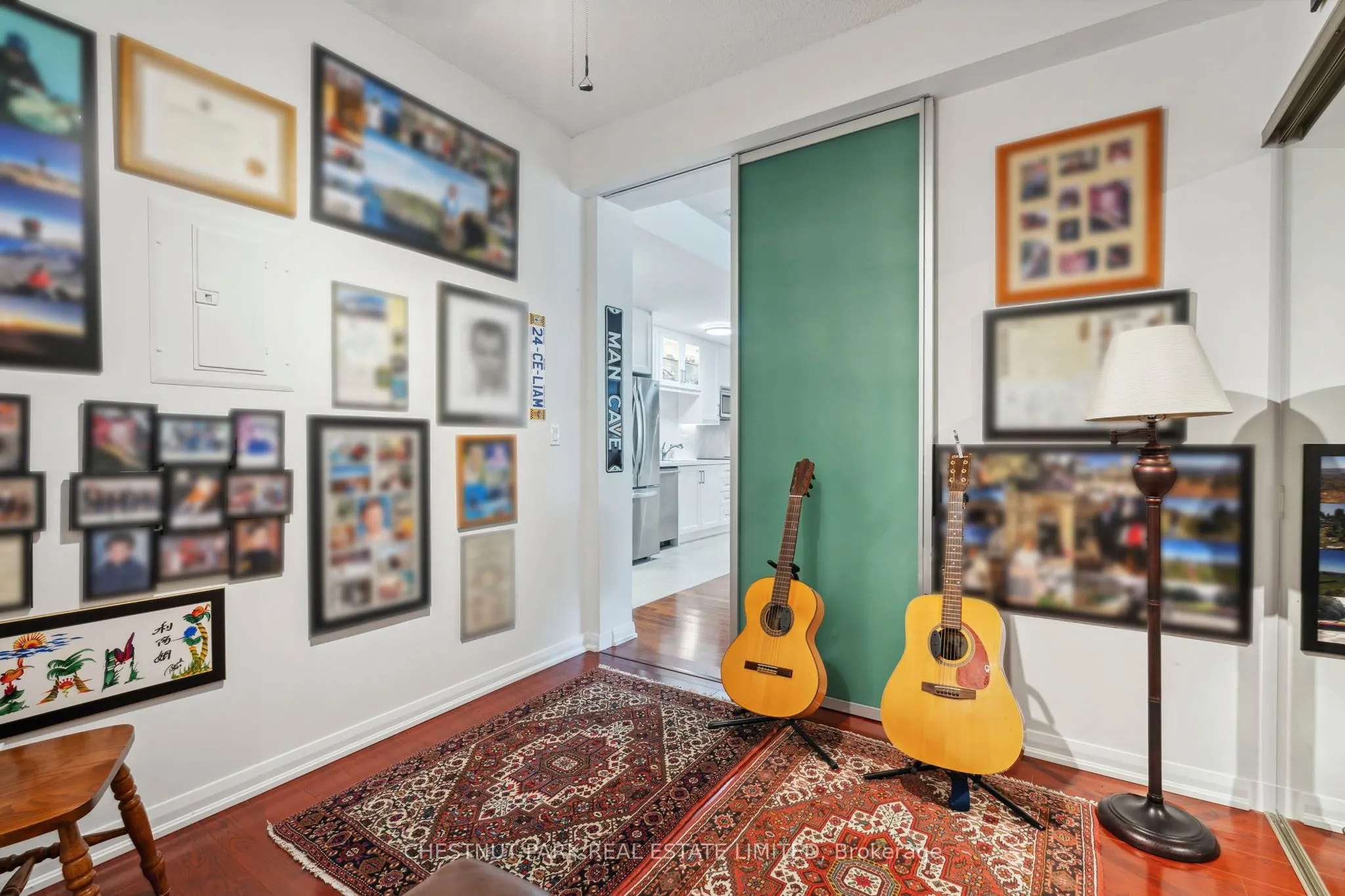 11 Soho Street, #201