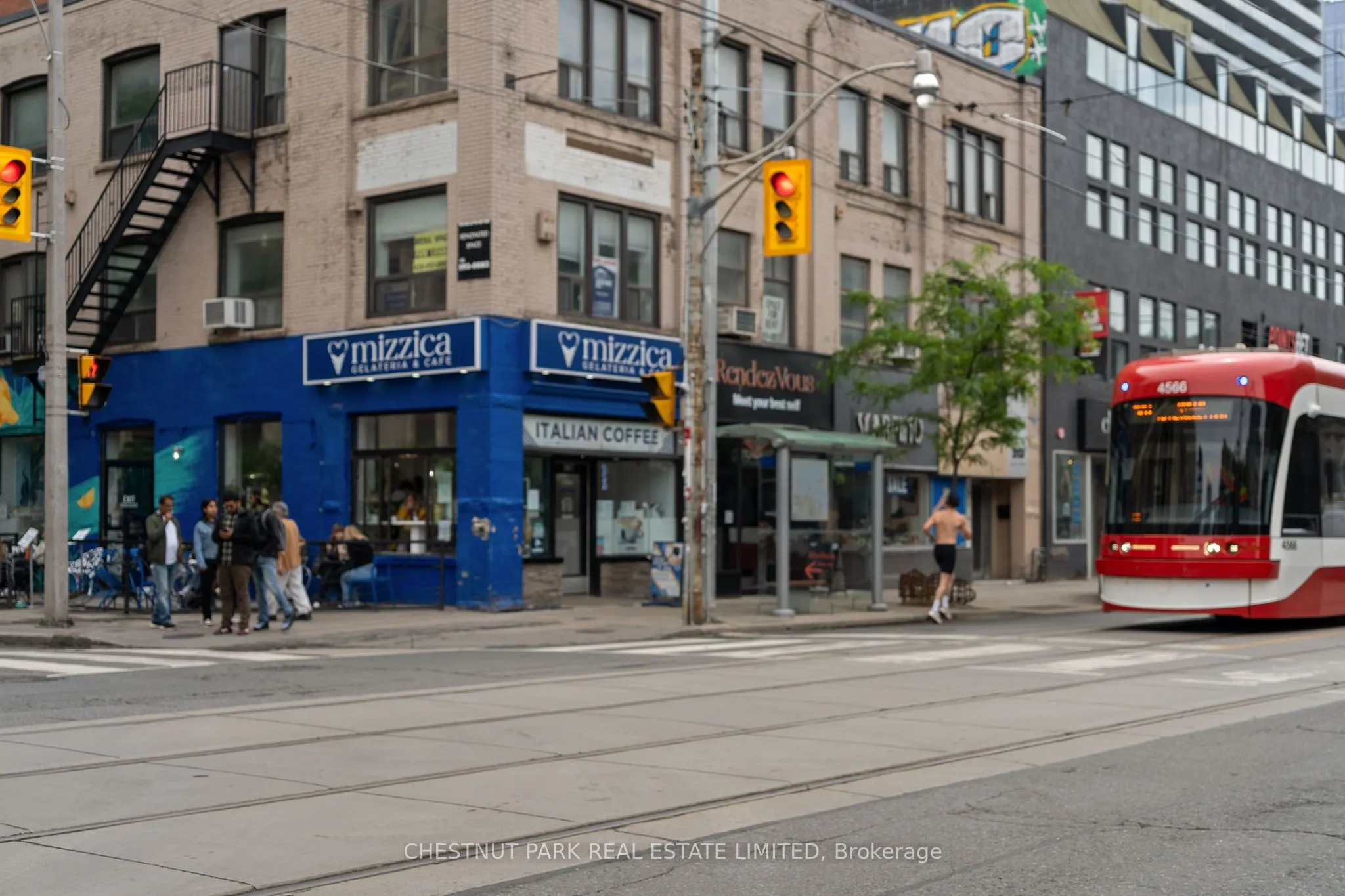 11 Soho Street, #201