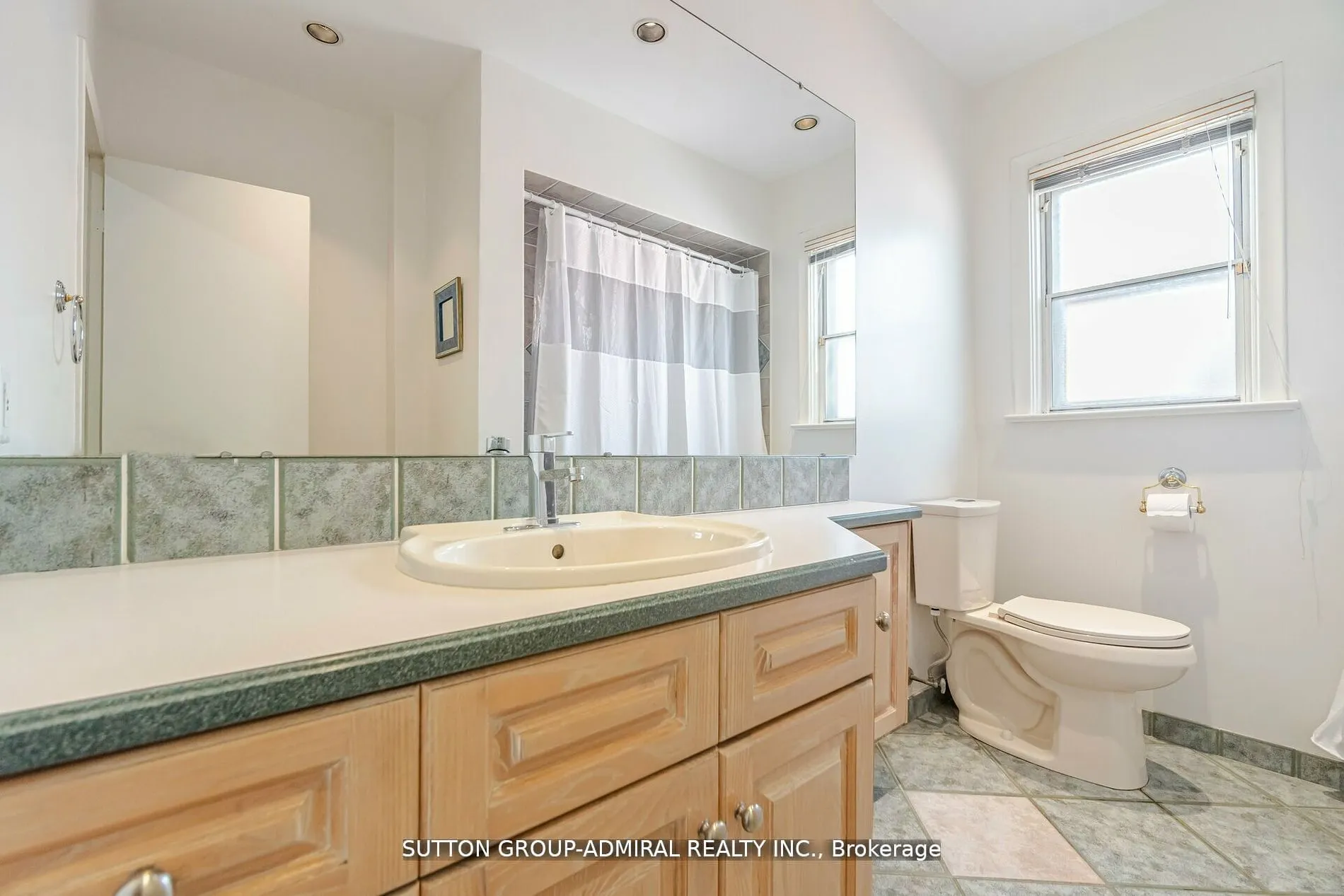 23 Vinci Crescent