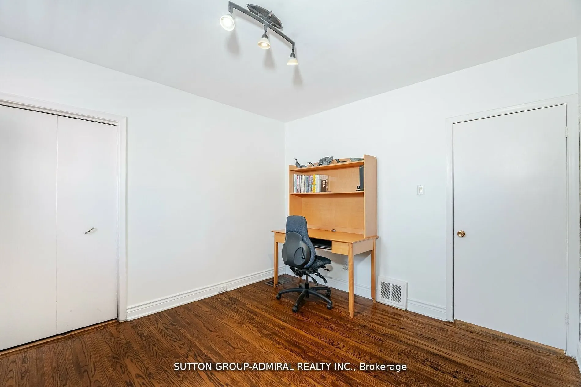 23 Vinci Crescent