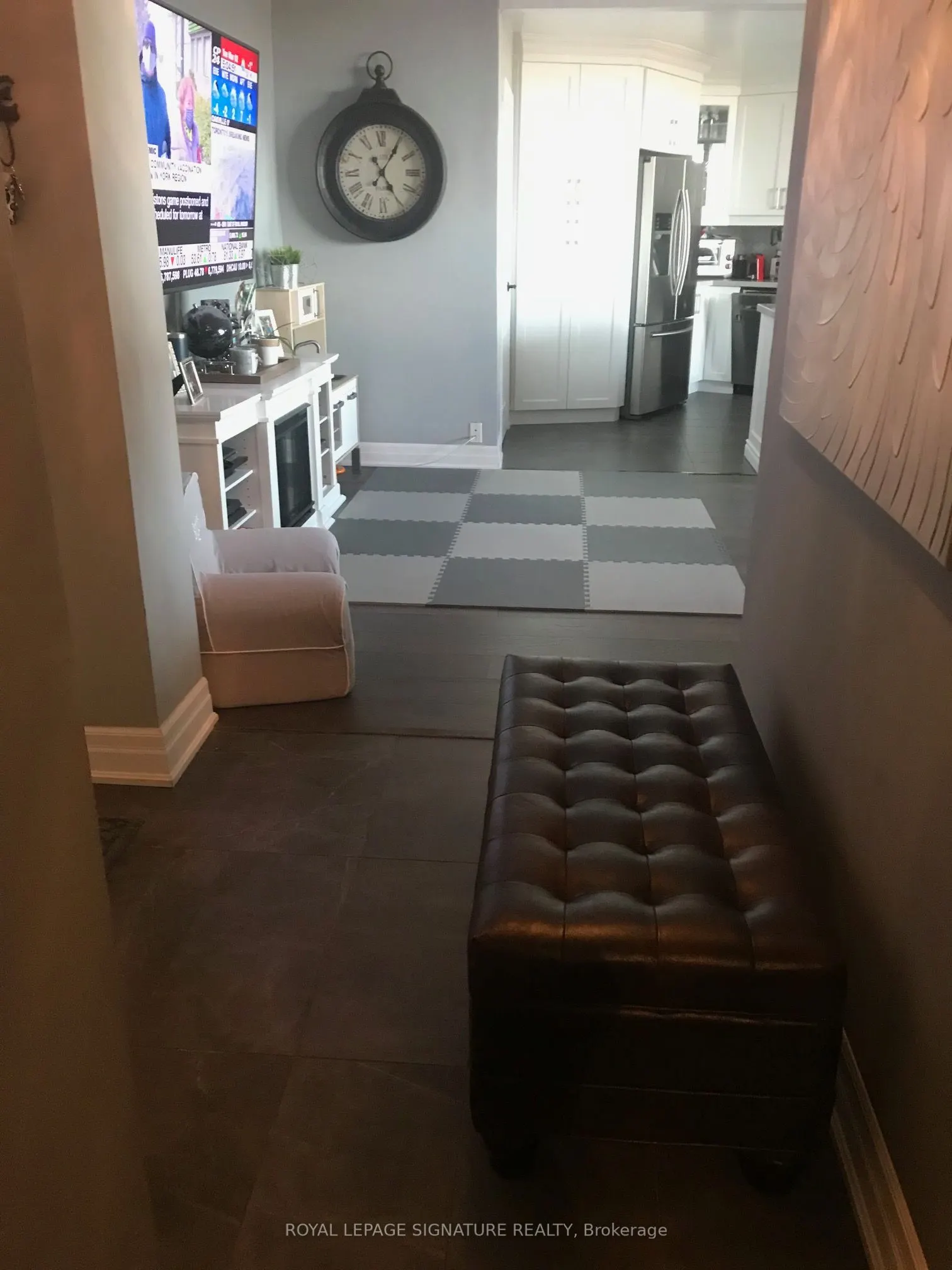 60 Pavane Linkway, #1406