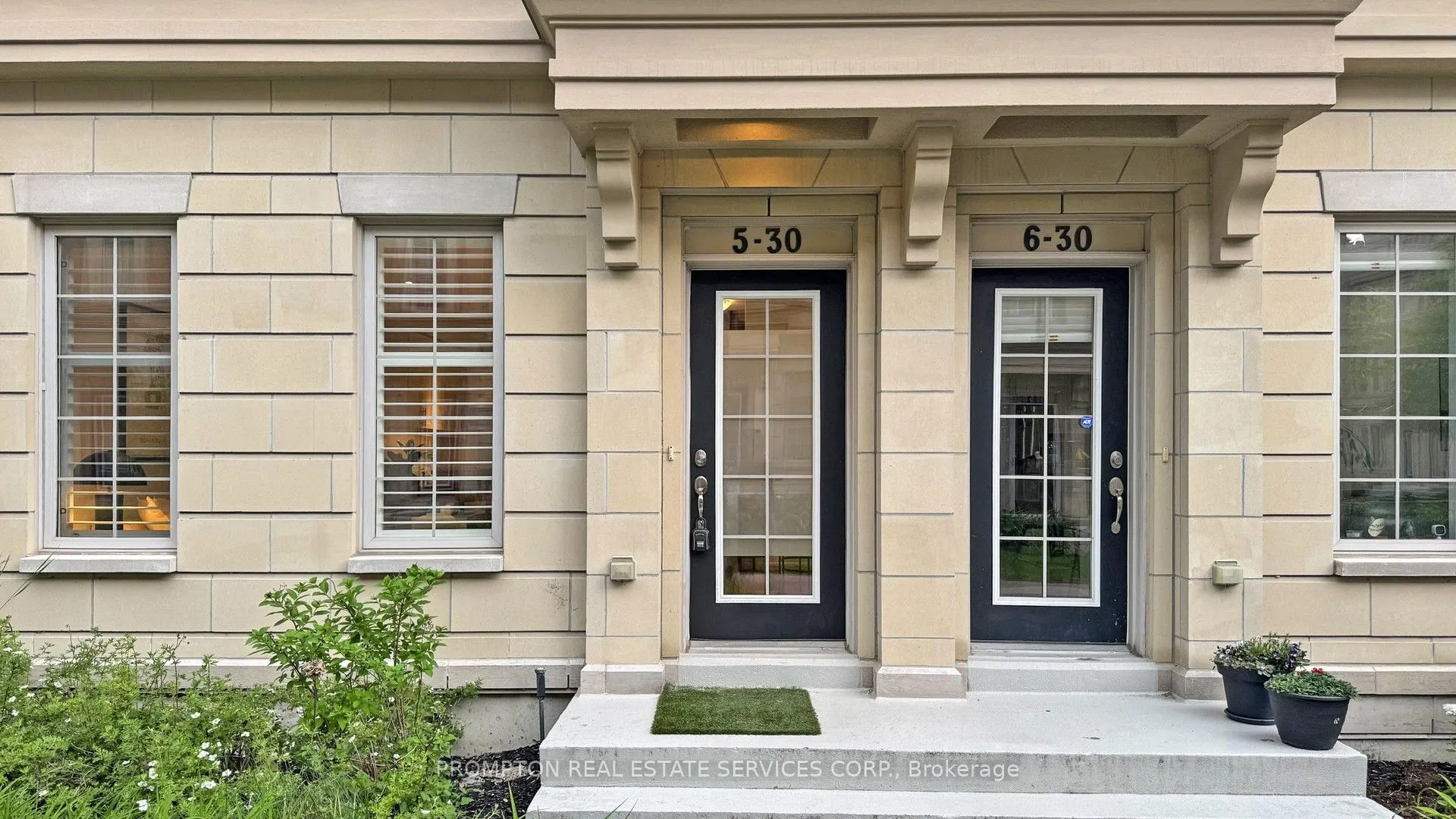 30 Hargrave Lane, #5
