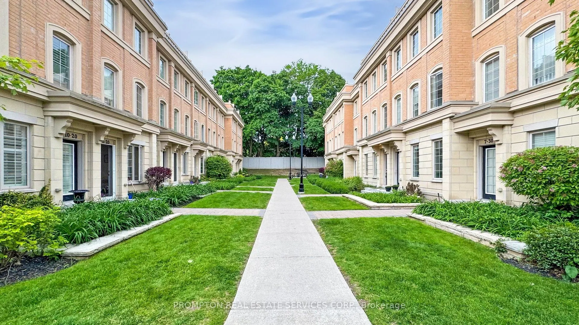 30 Hargrave Lane, #5