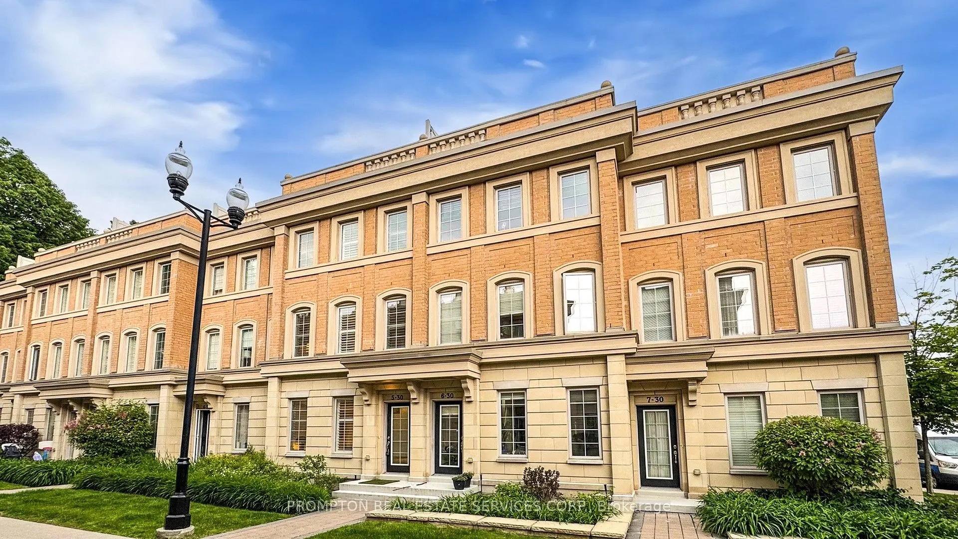 30 Hargrave Lane, #5
