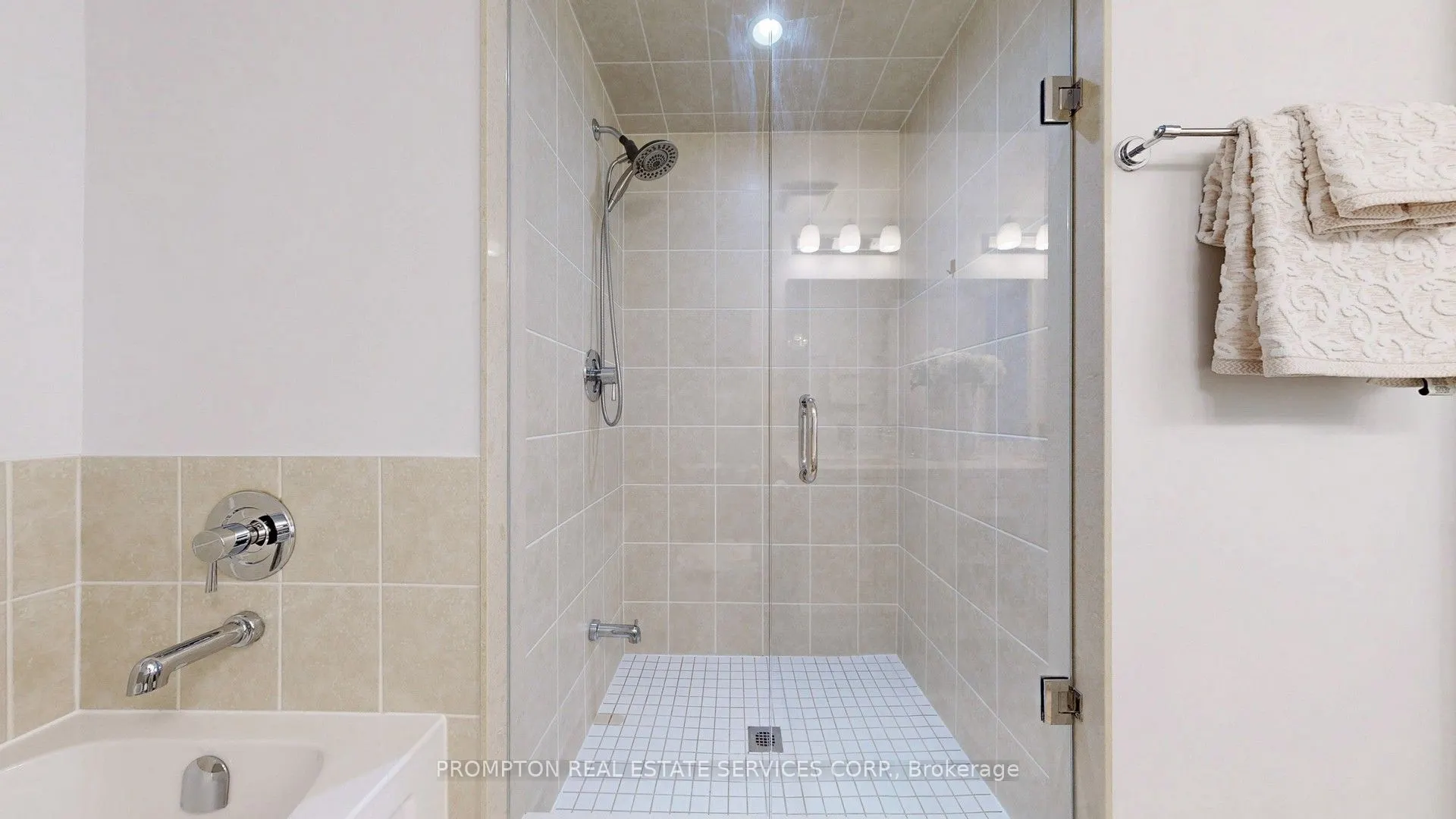 30 Hargrave Lane, #5