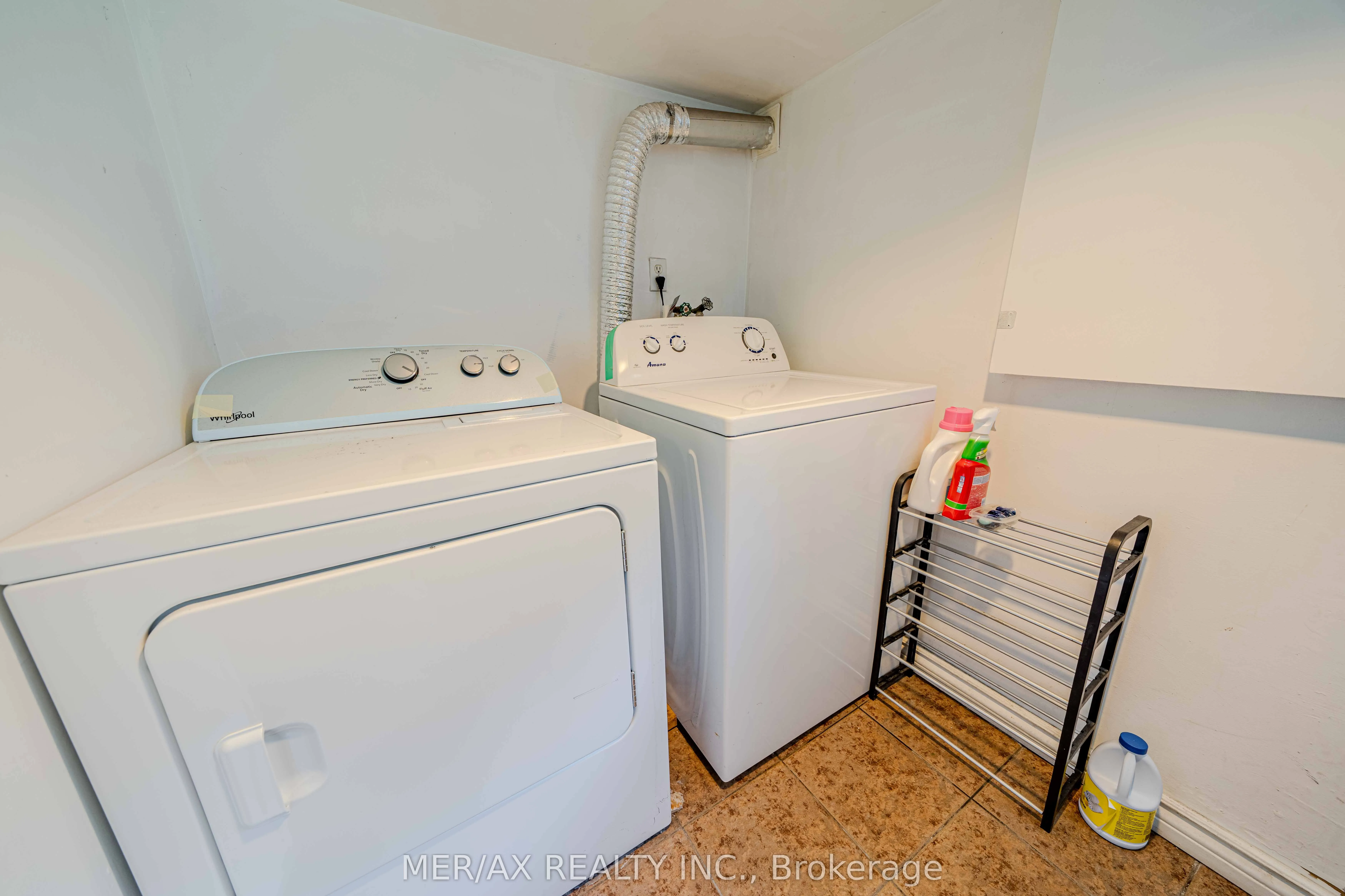 91 Steeles Avenue E