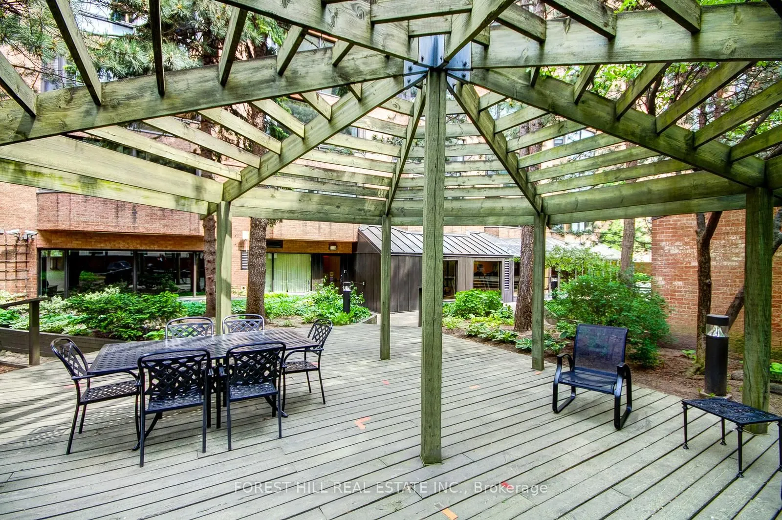 1166 Bay Street, #1105