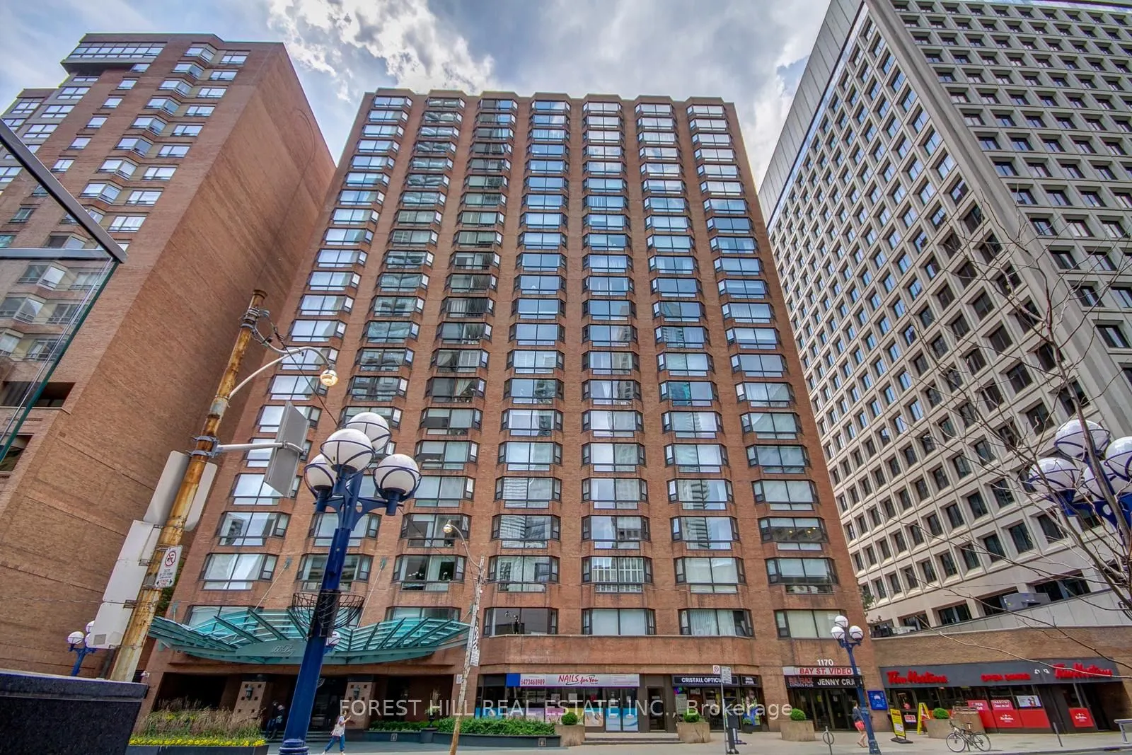 1166 Bay Street, #1105