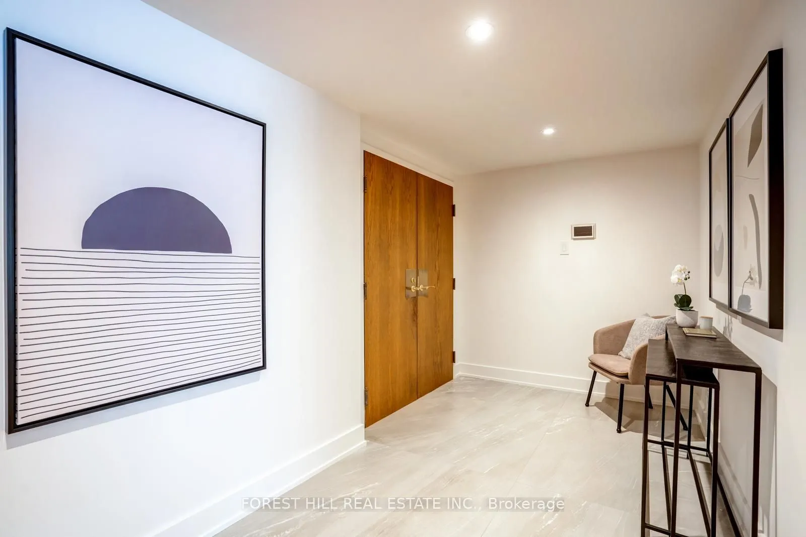 1166 Bay Street, #1105