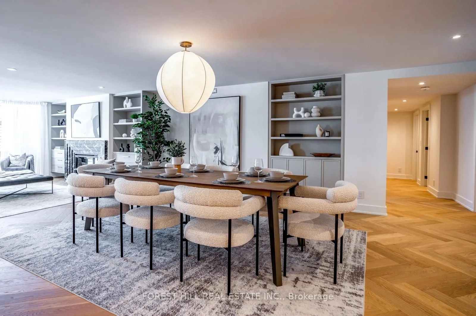 1166 Bay Street, #1105