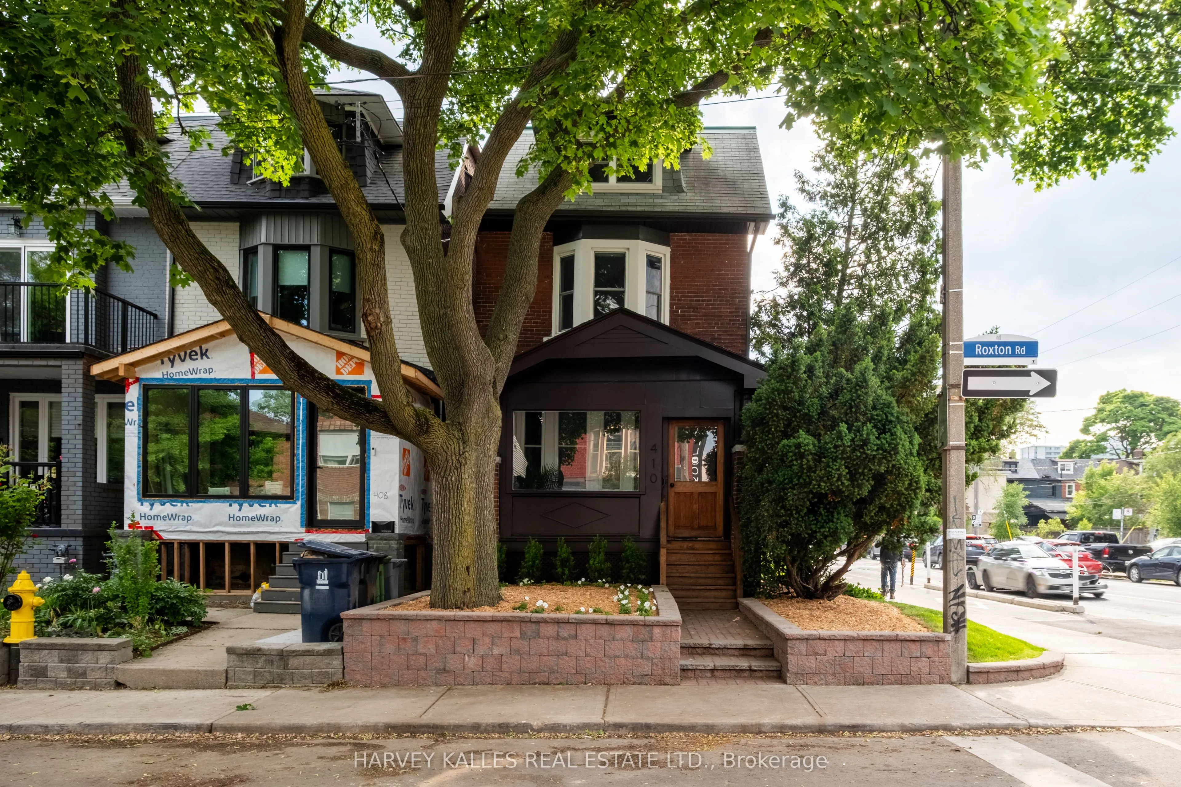 410 Roxton Road