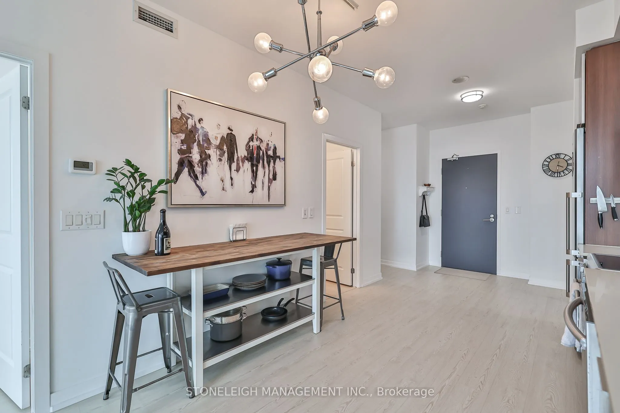 105 George Street, #1306