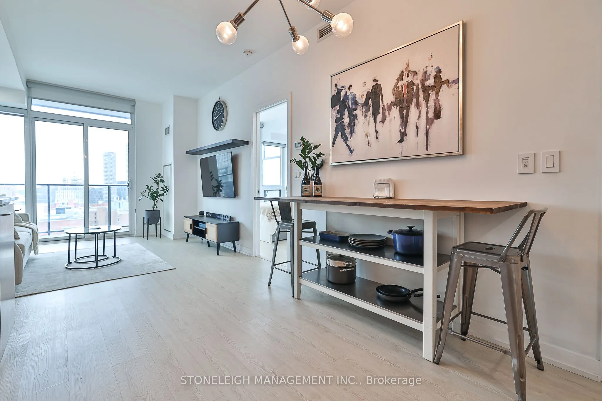 105 George Street, #1306