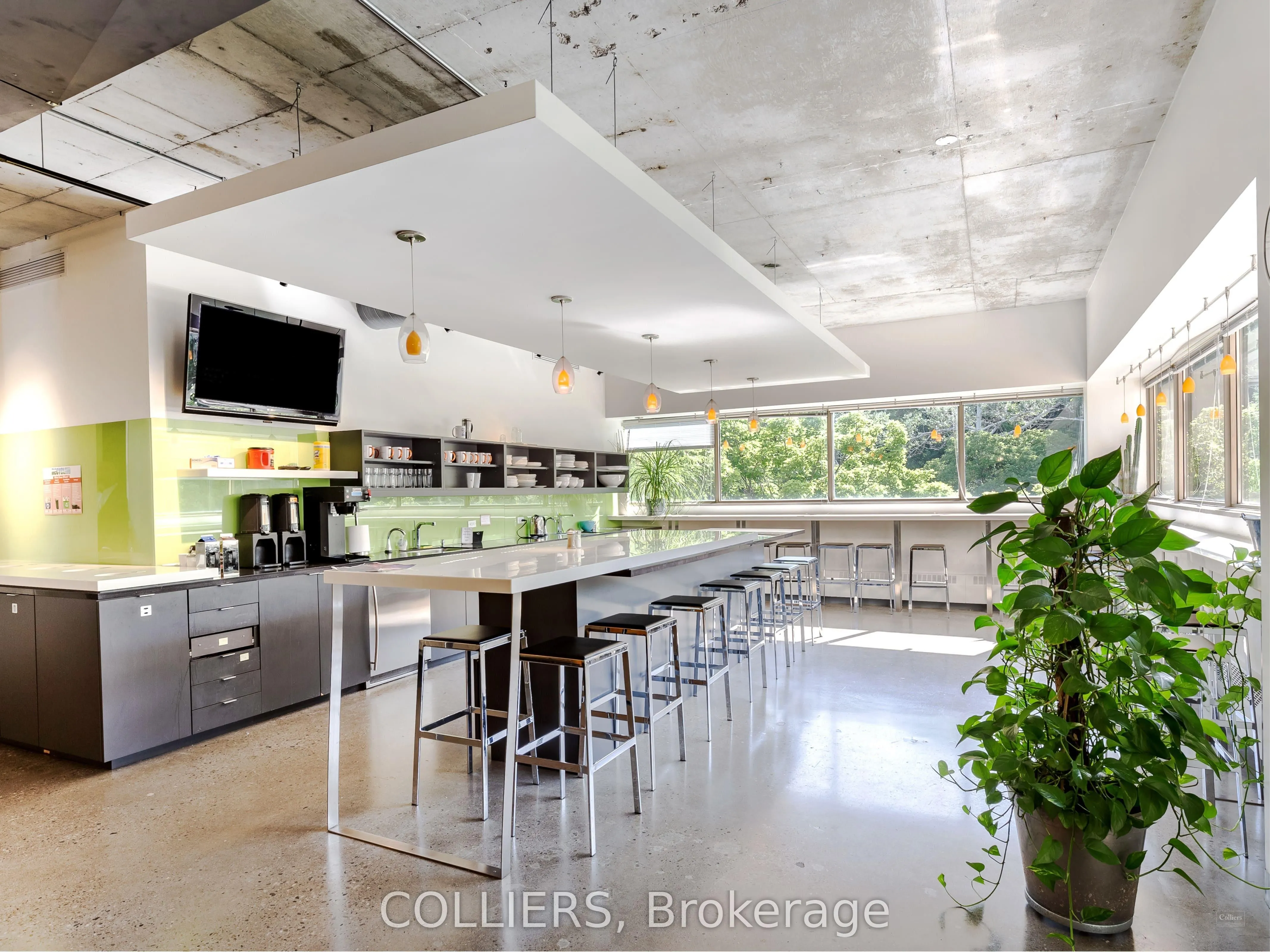 4211 Yonge Street, #521