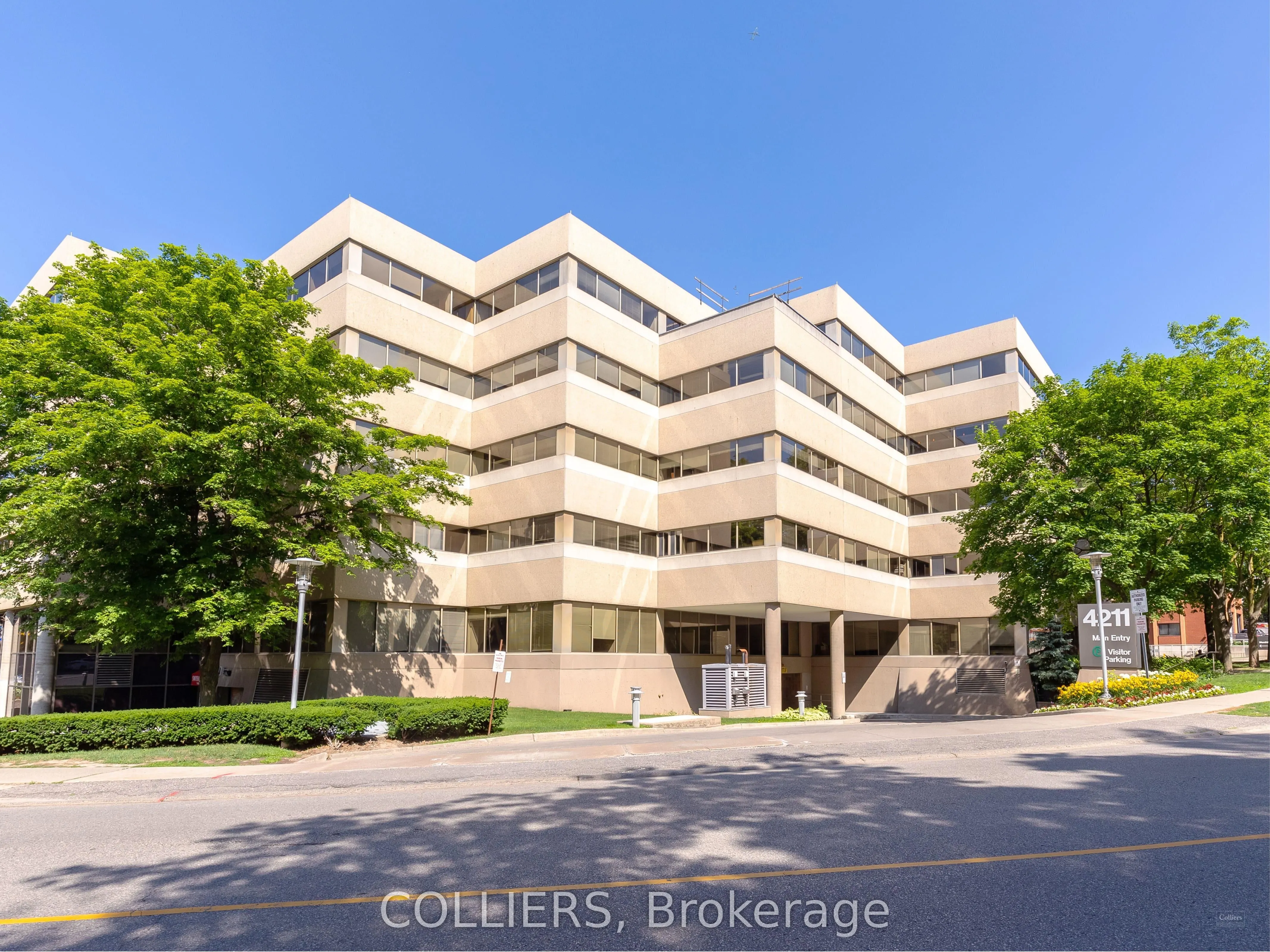 4211 Yonge Street, #521