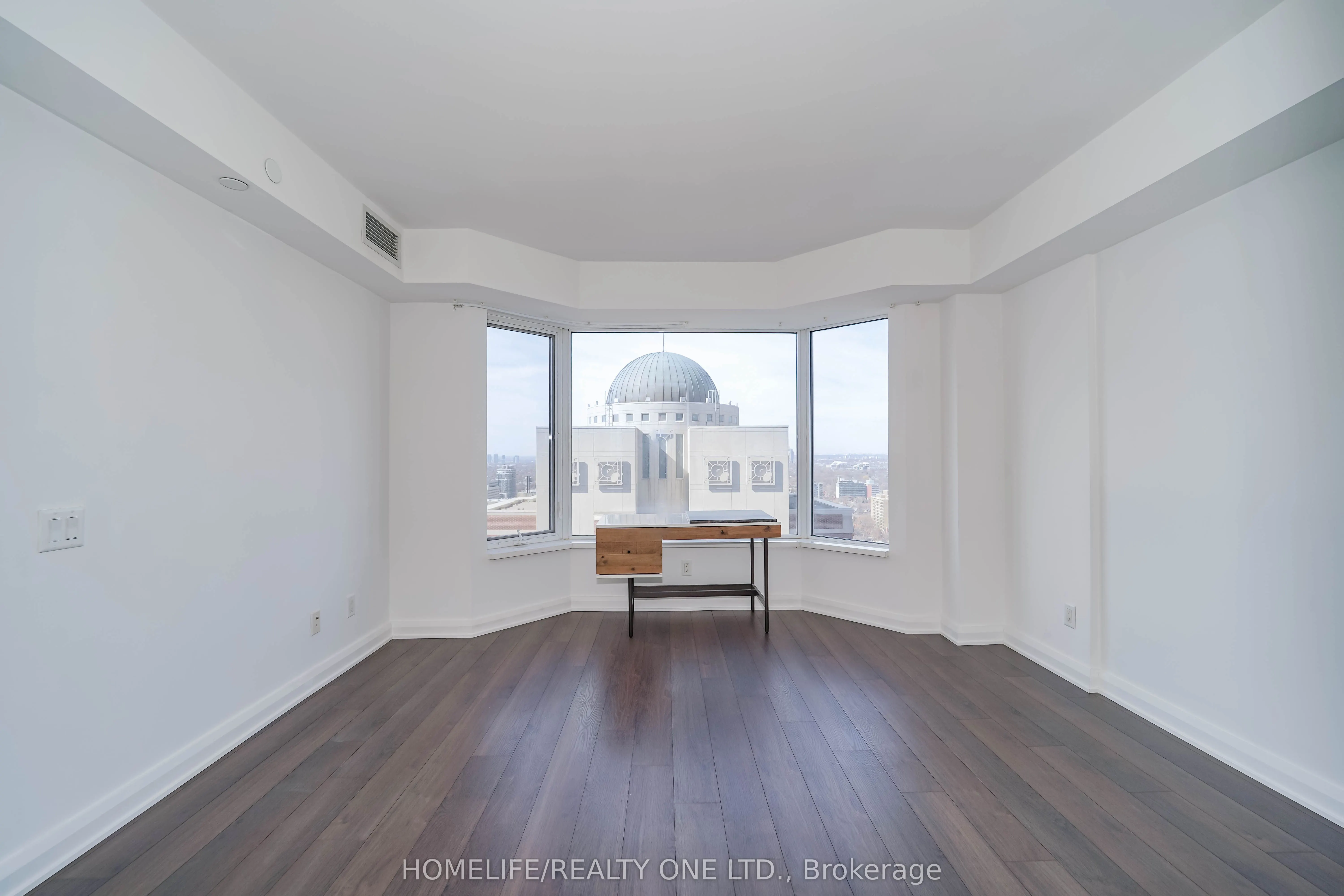 155 Yorkville Avenue, #2915