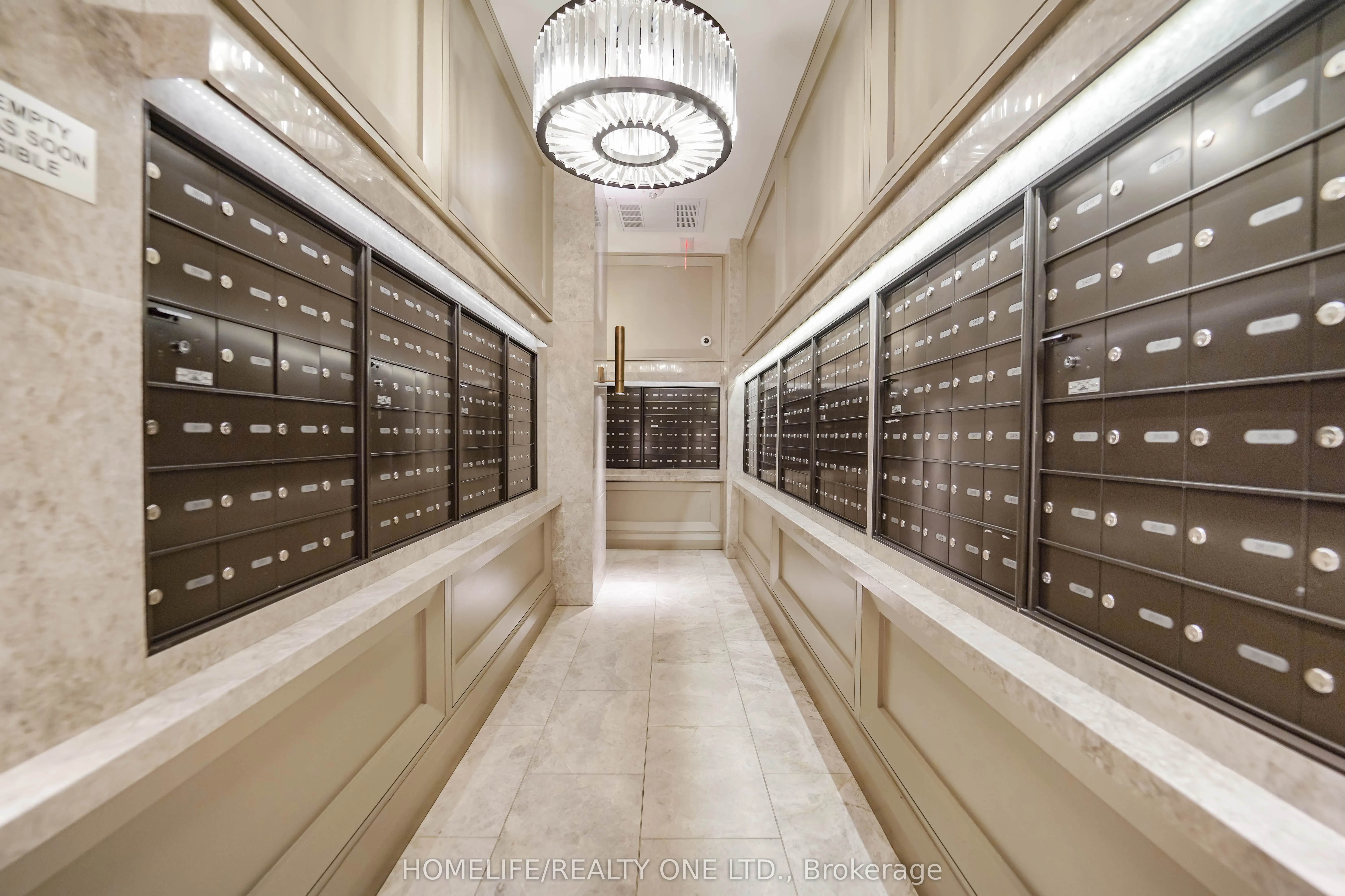 155 Yorkville Avenue, #2915