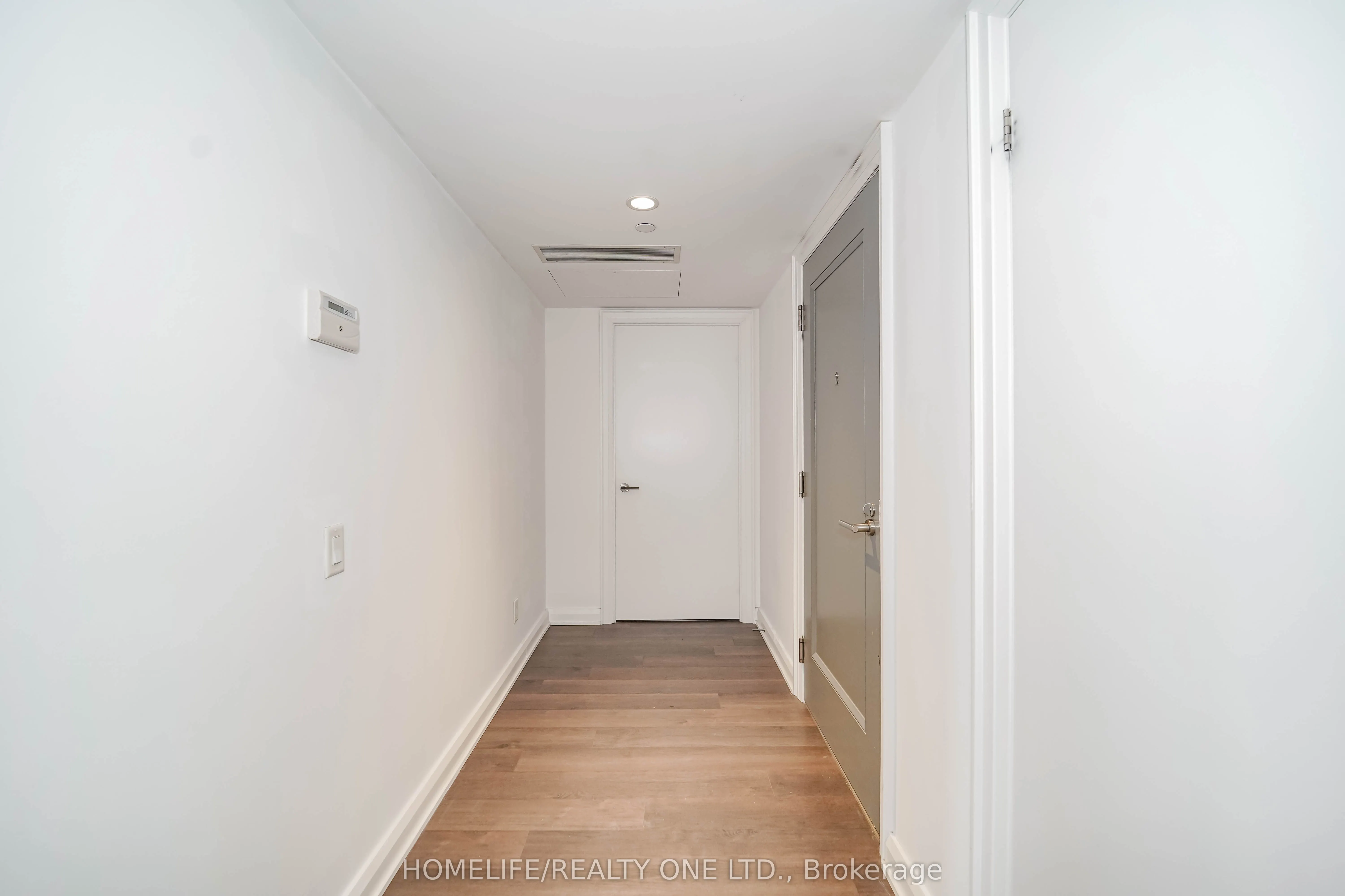 155 Yorkville Avenue, #2915