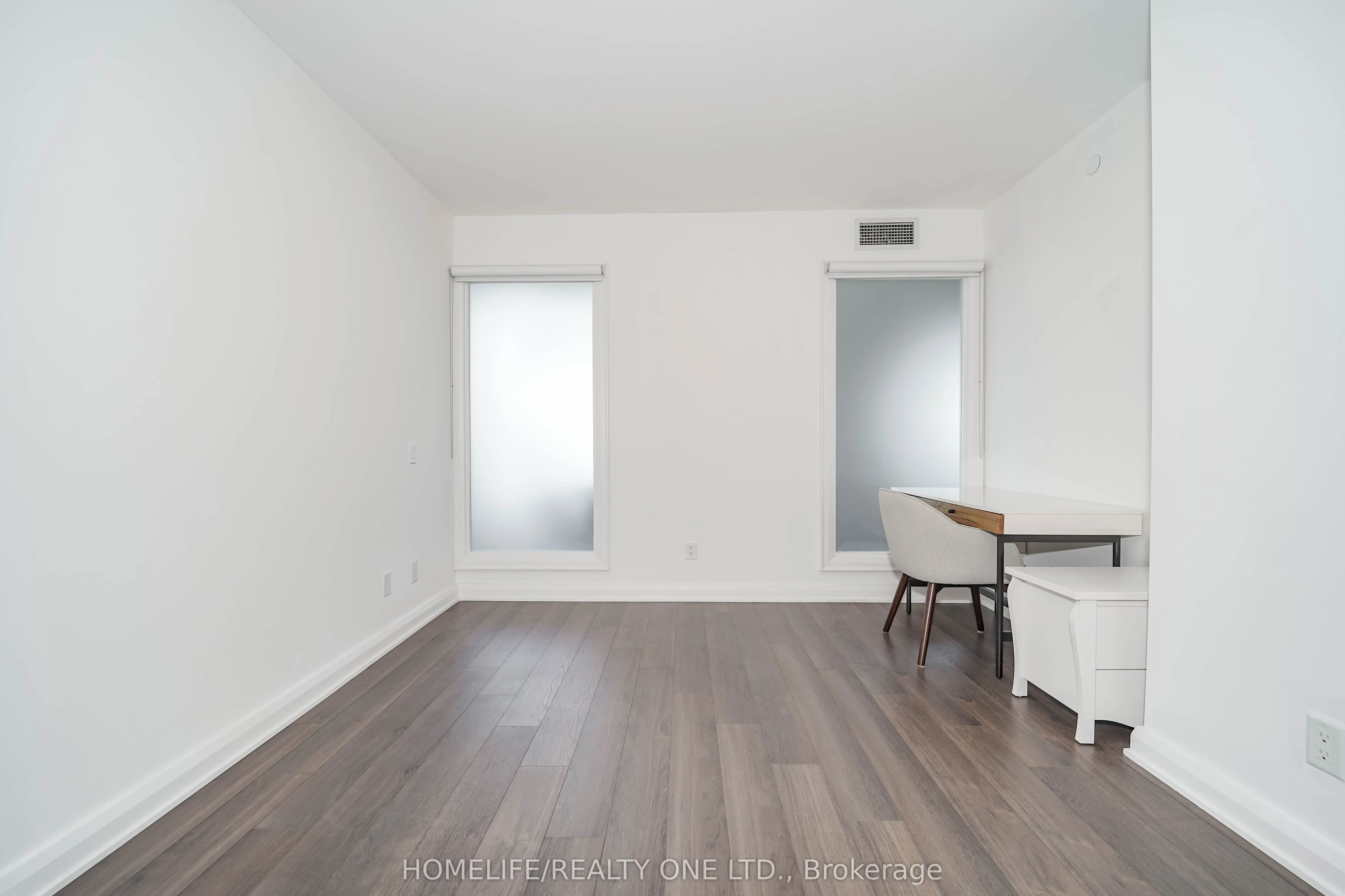 155 Yorkville Avenue, #2915