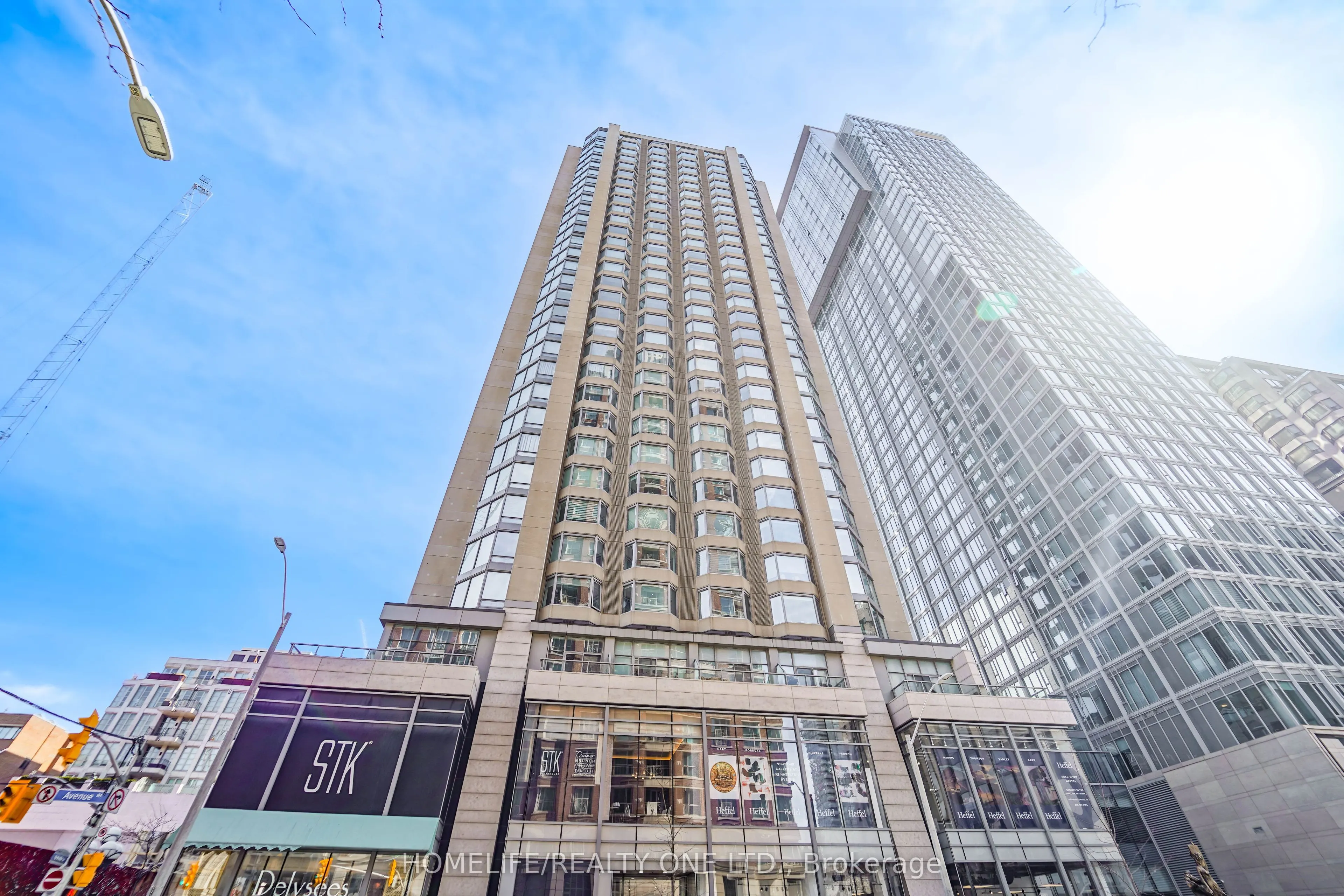 155 Yorkville Avenue, #2915