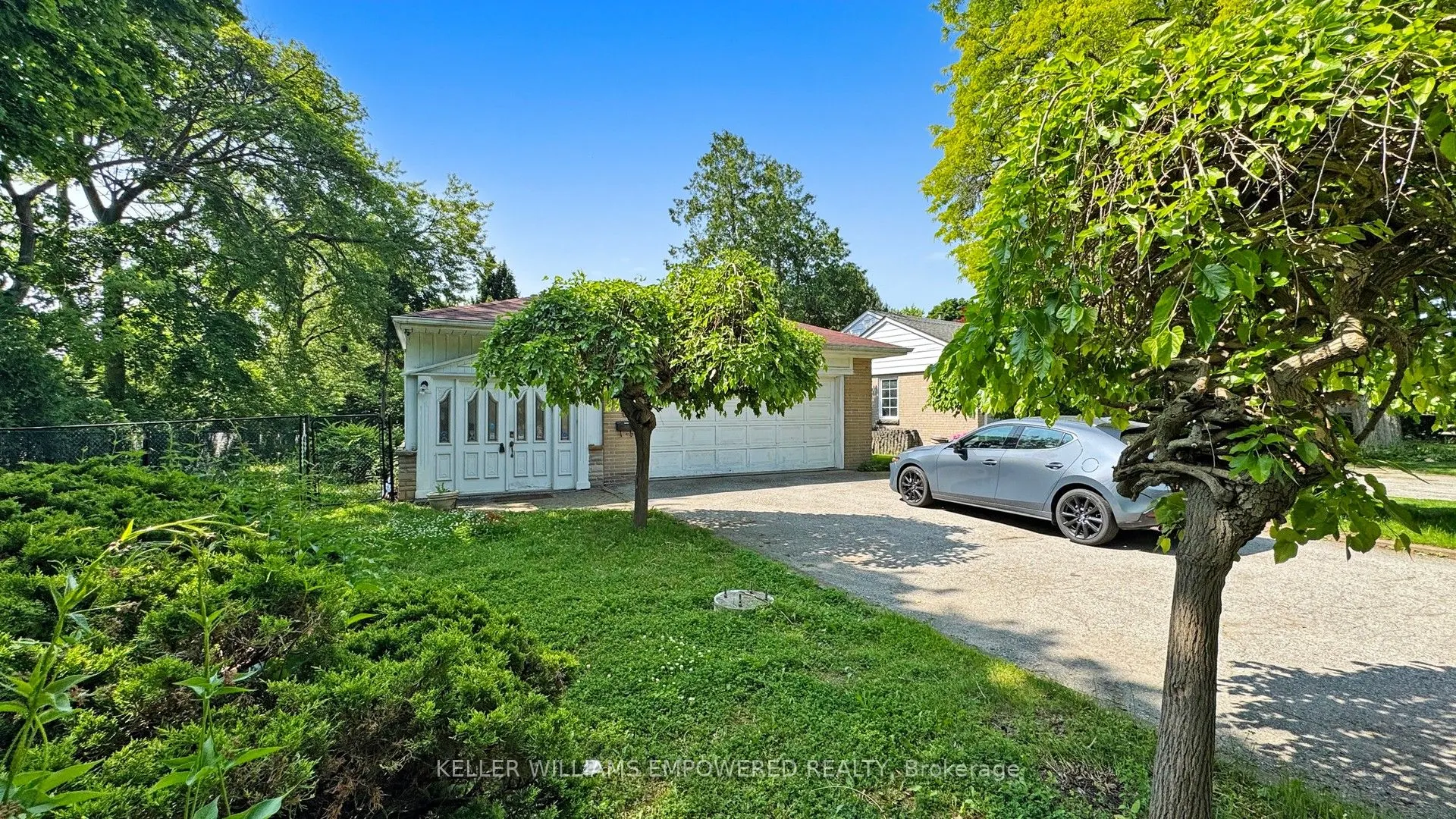 117 Arjay Crescent
