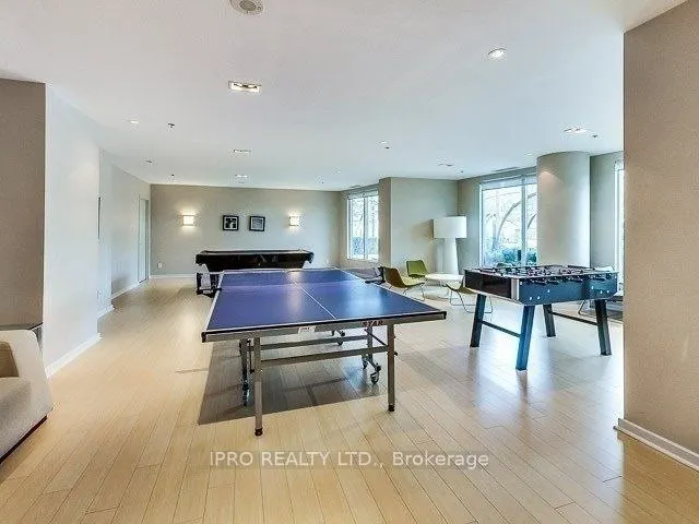 219 FORT YORK Boulevard #811