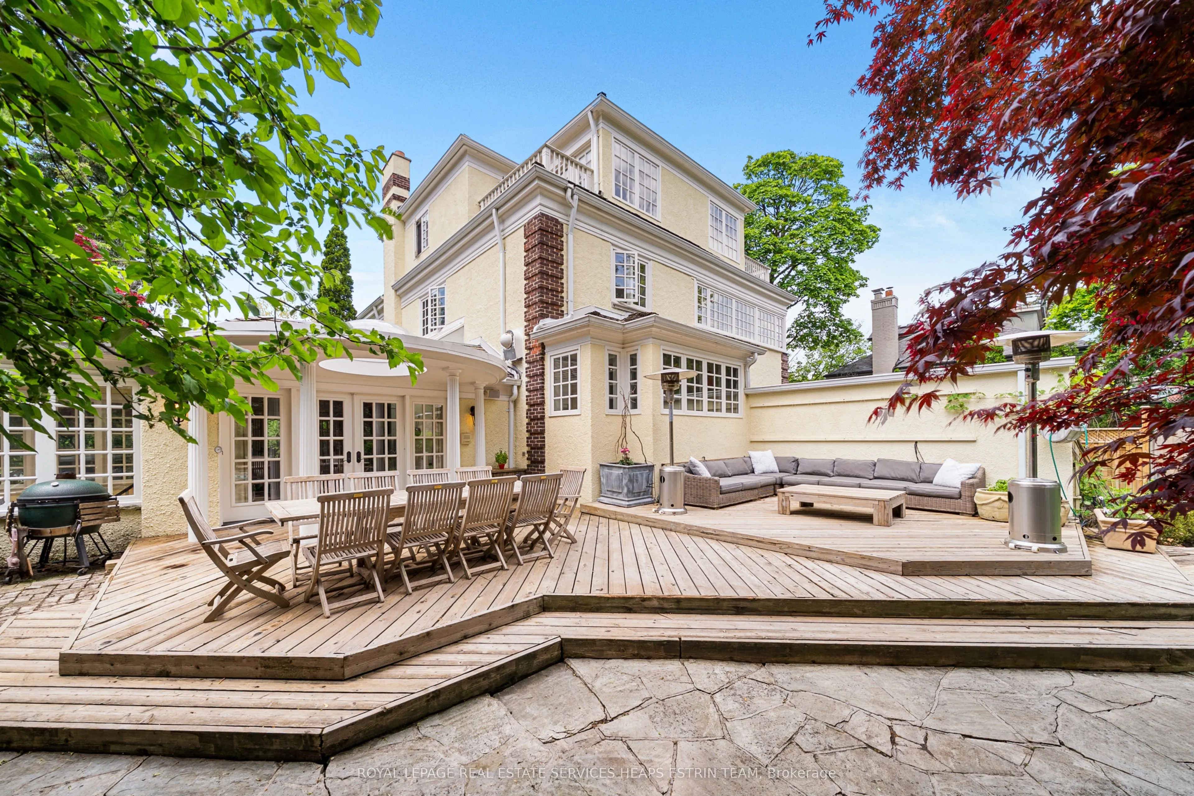 25 Strathgowan Crescent