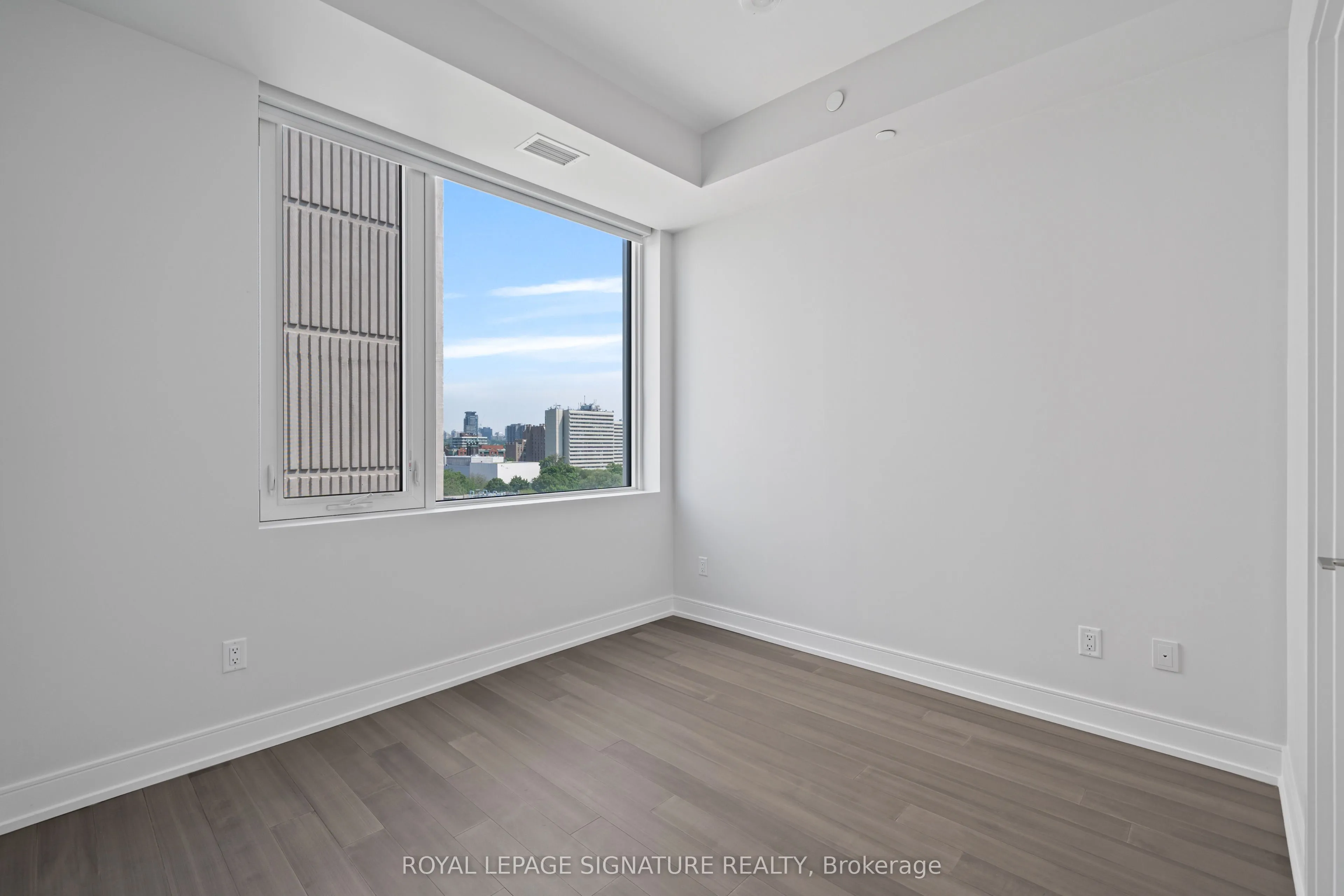664 Spadina Avenue, #1101