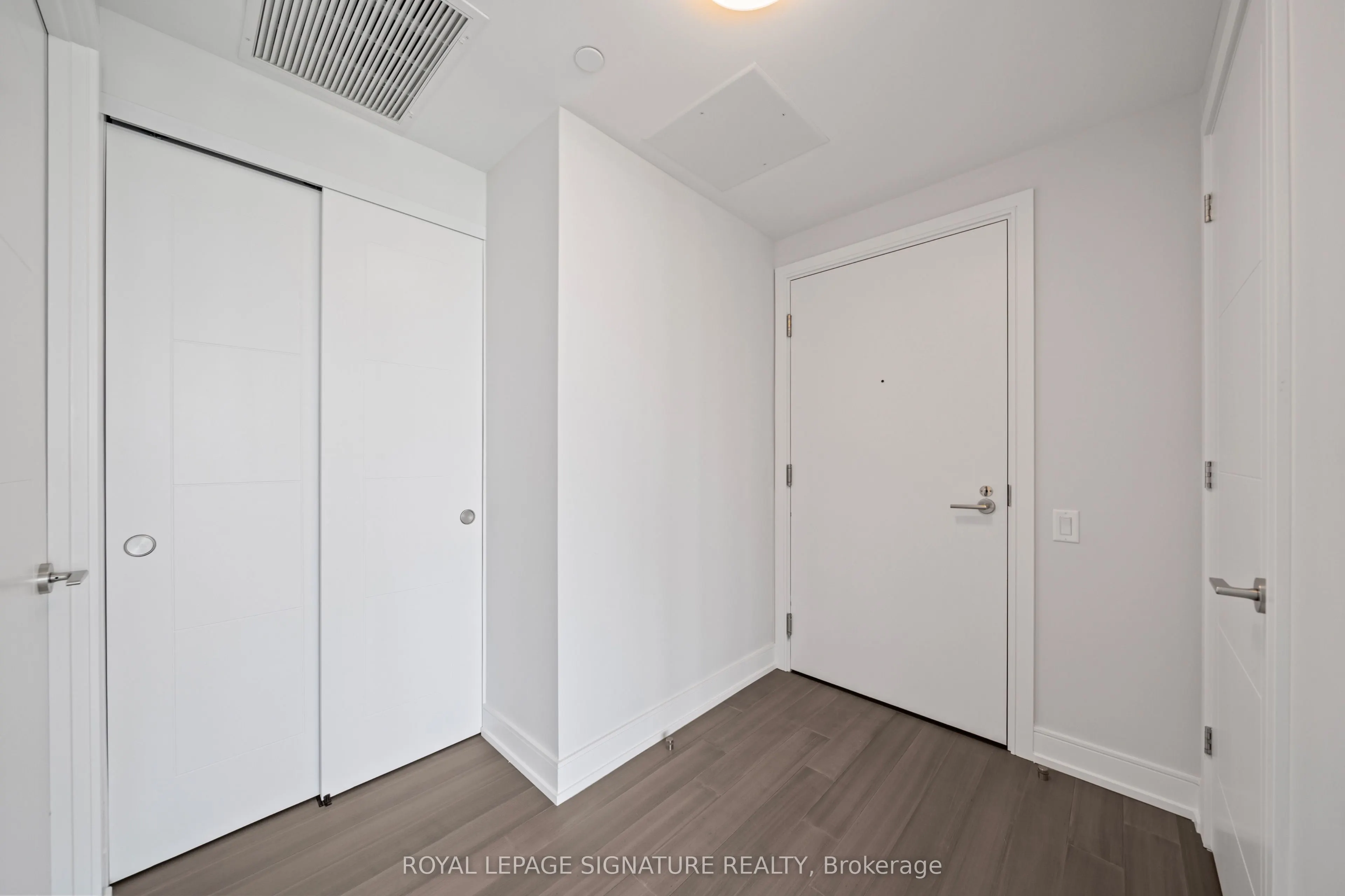 664 Spadina Avenue, #1101