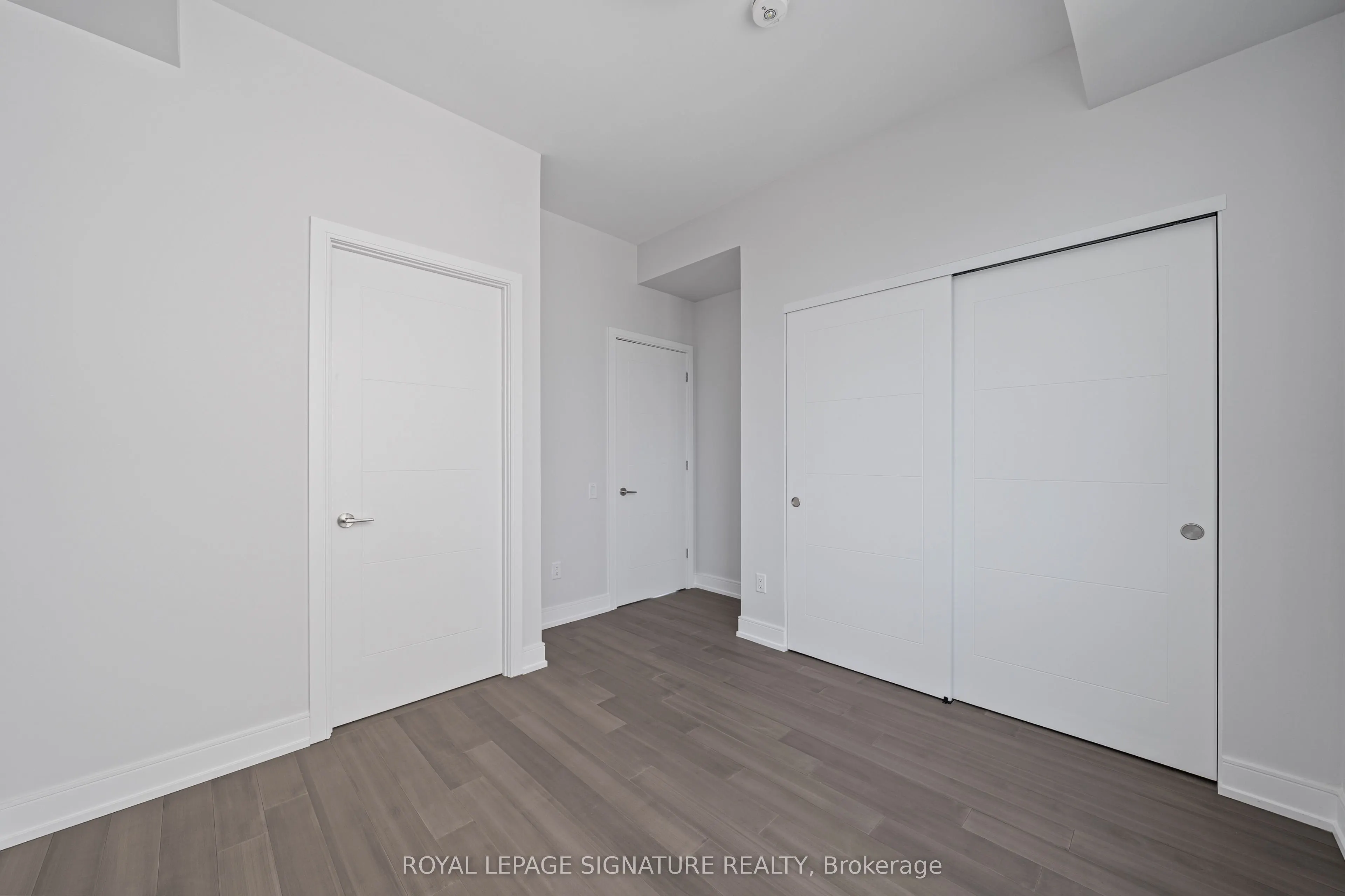 664 Spadina Avenue, #1101