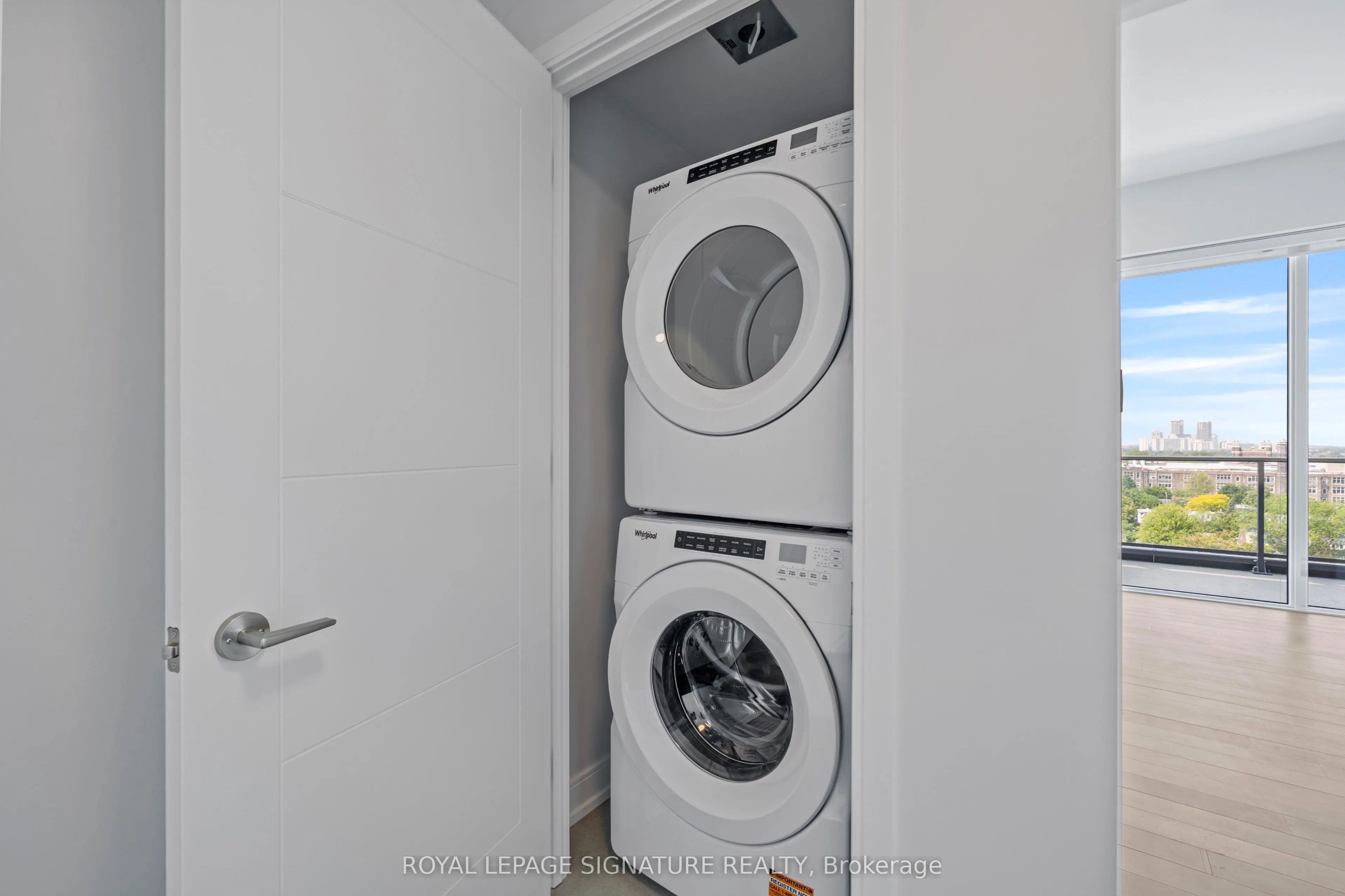 664 Spadina Avenue, #1101