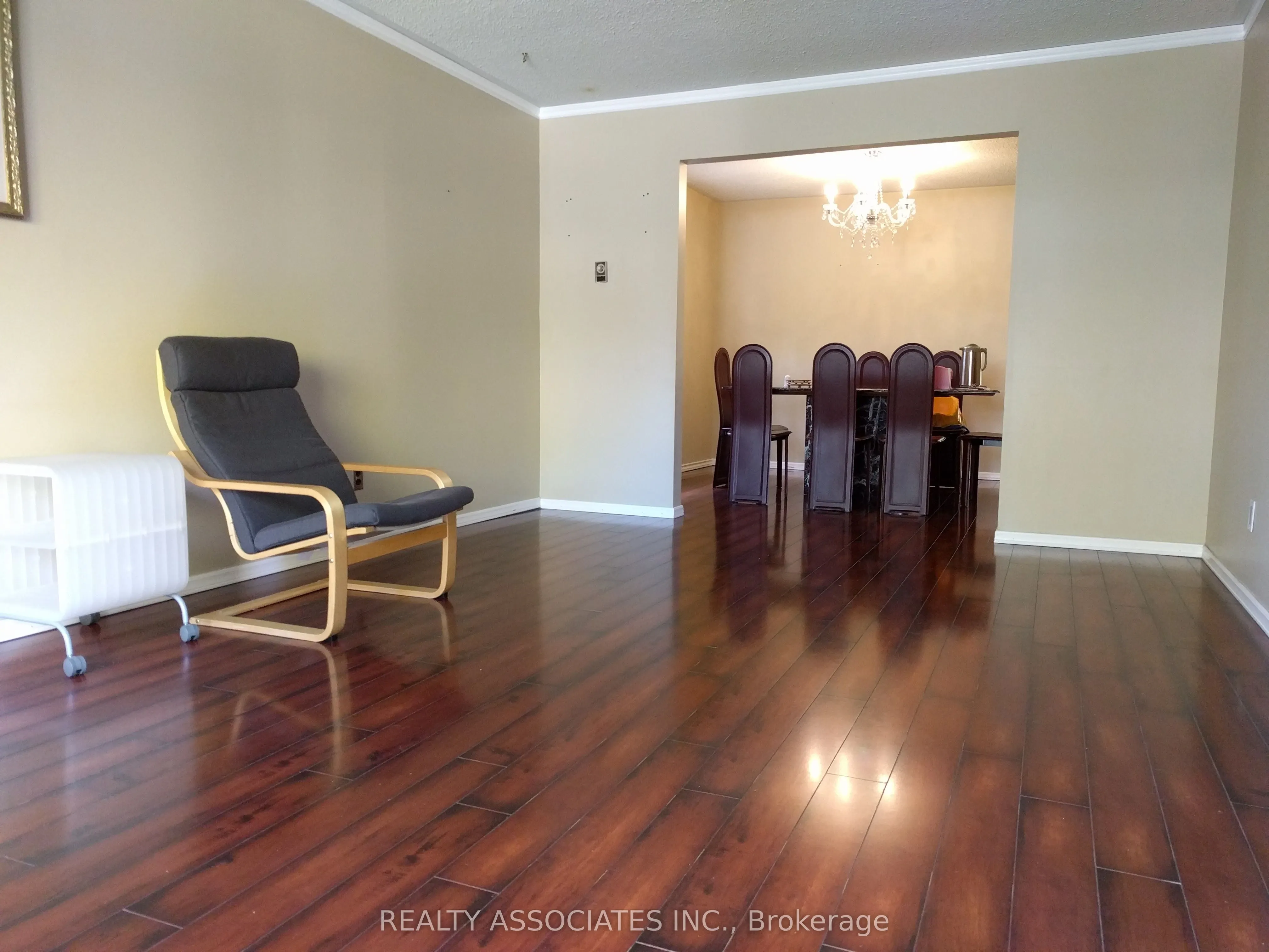 34 Cobblestone Drive