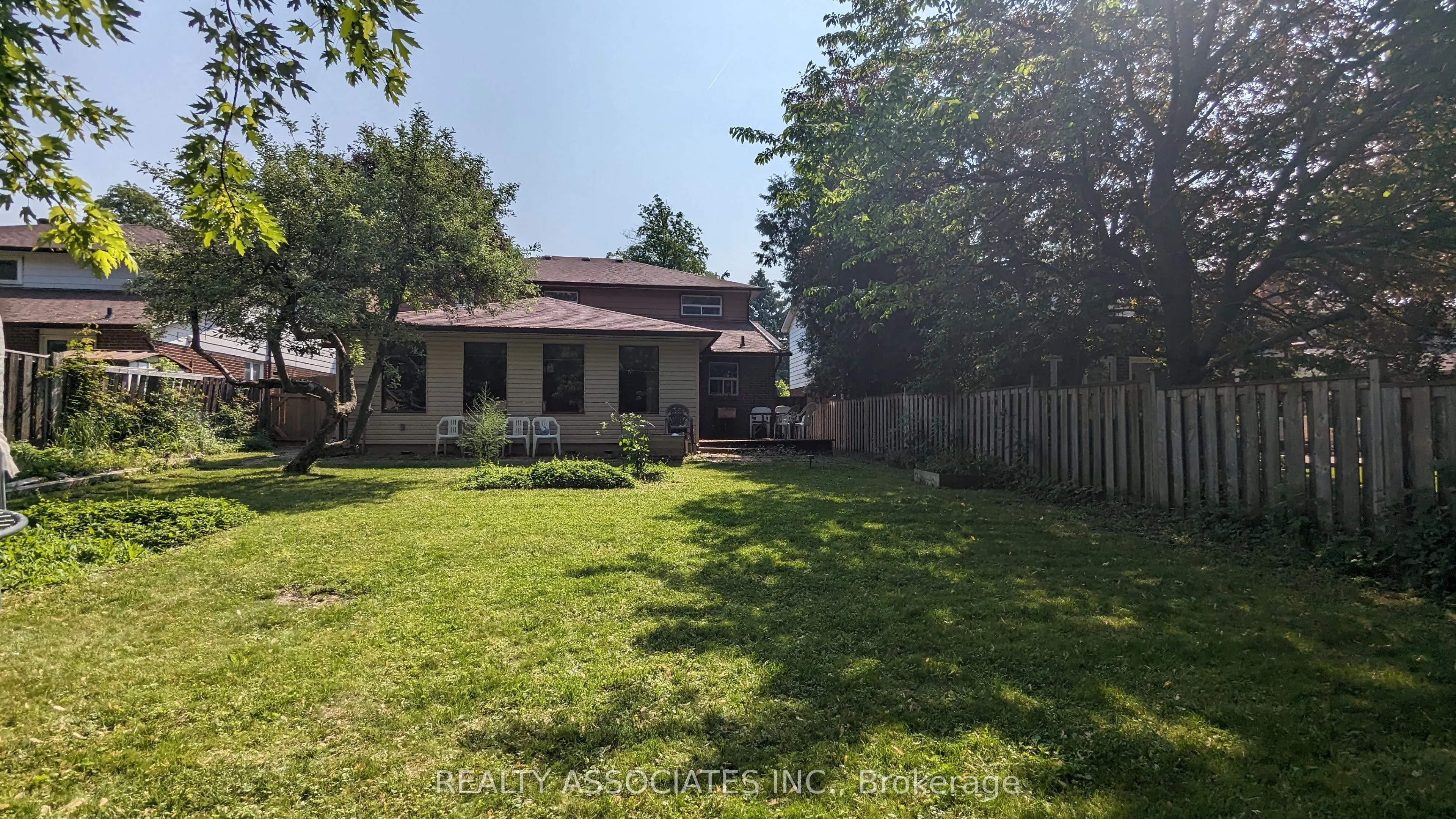 34 Cobblestone Drive