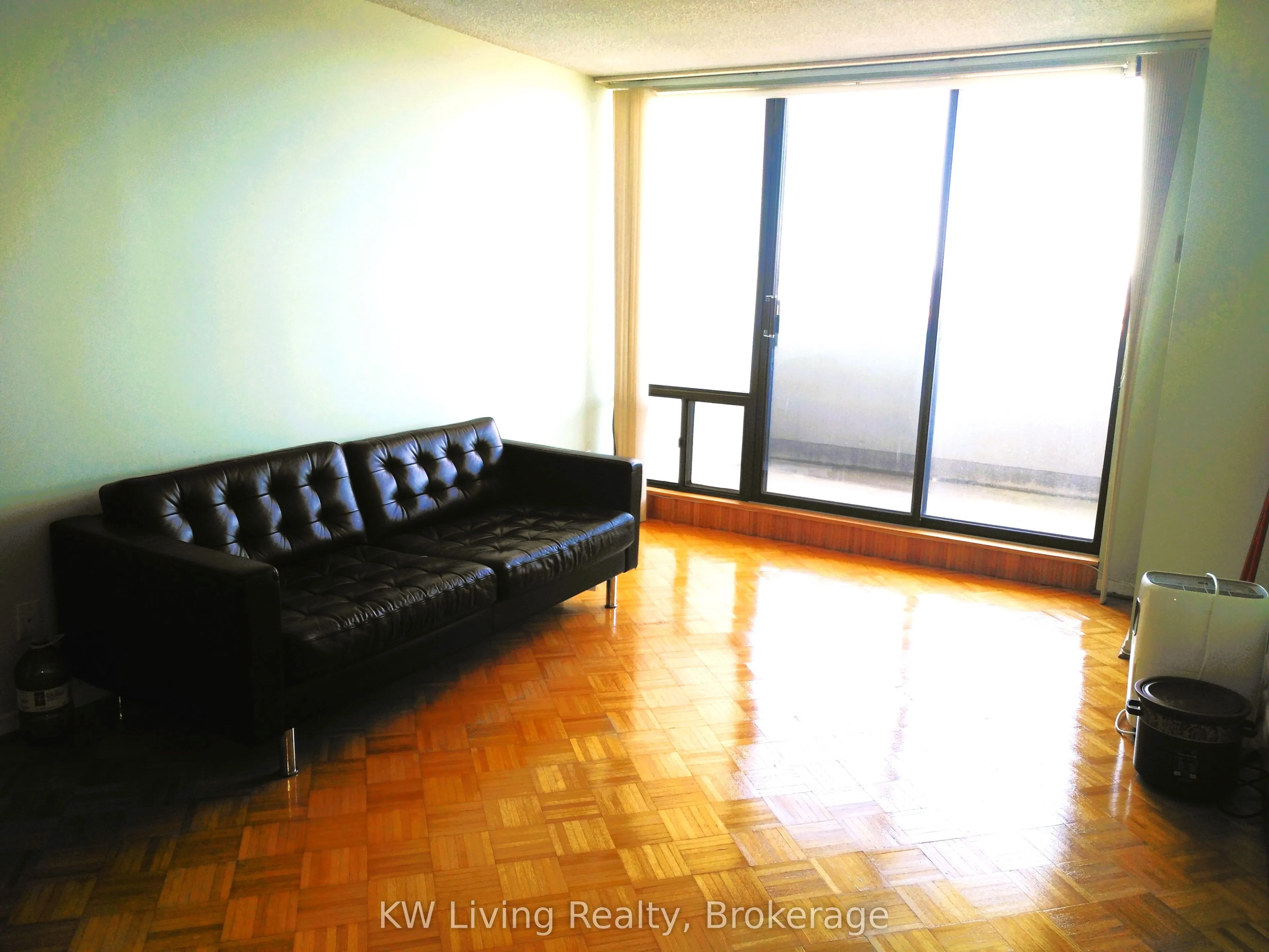 10 Tangreen Court, #1702