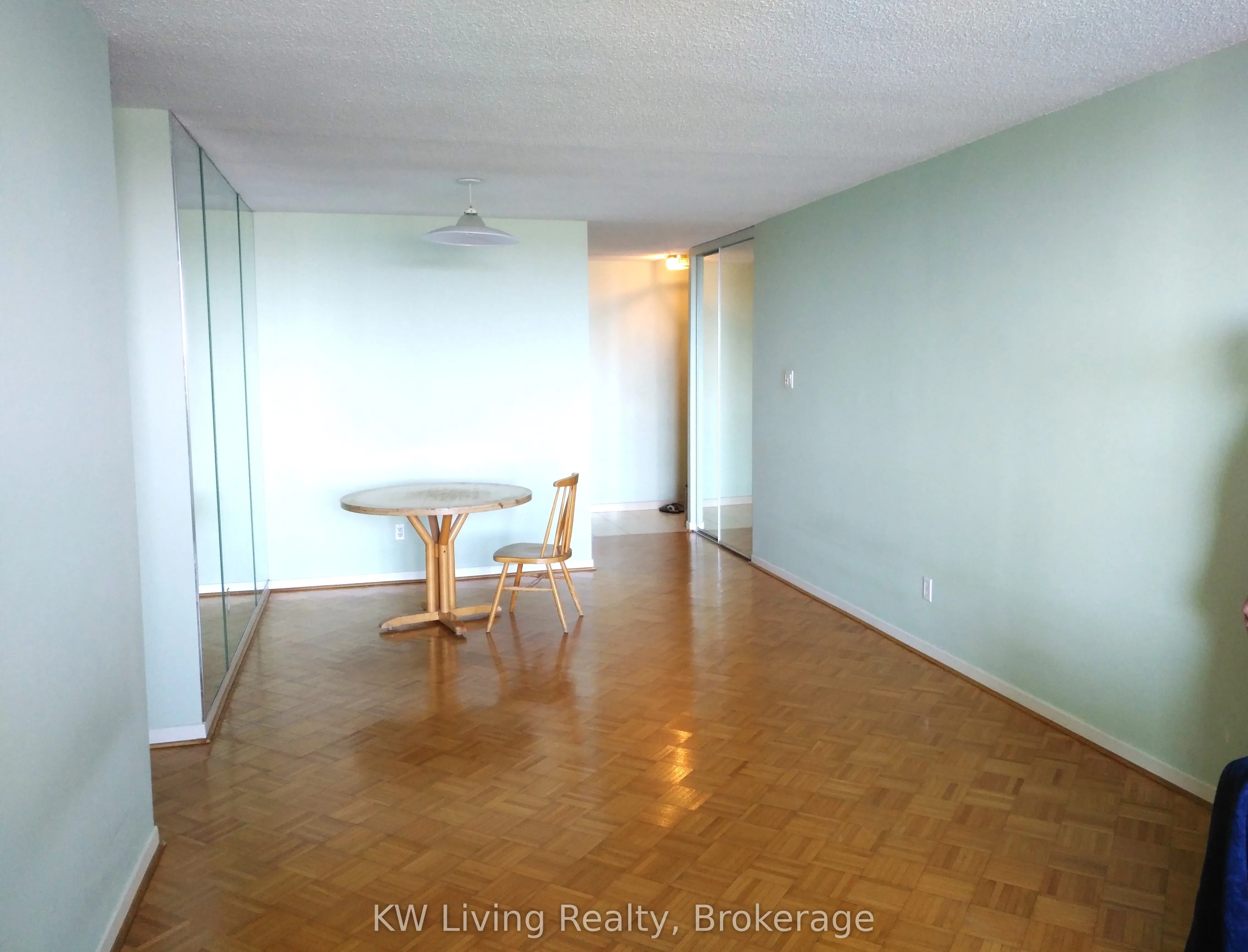 10 Tangreen Court, #1702