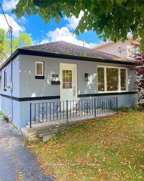 208 Olive Avenue, #Main floor