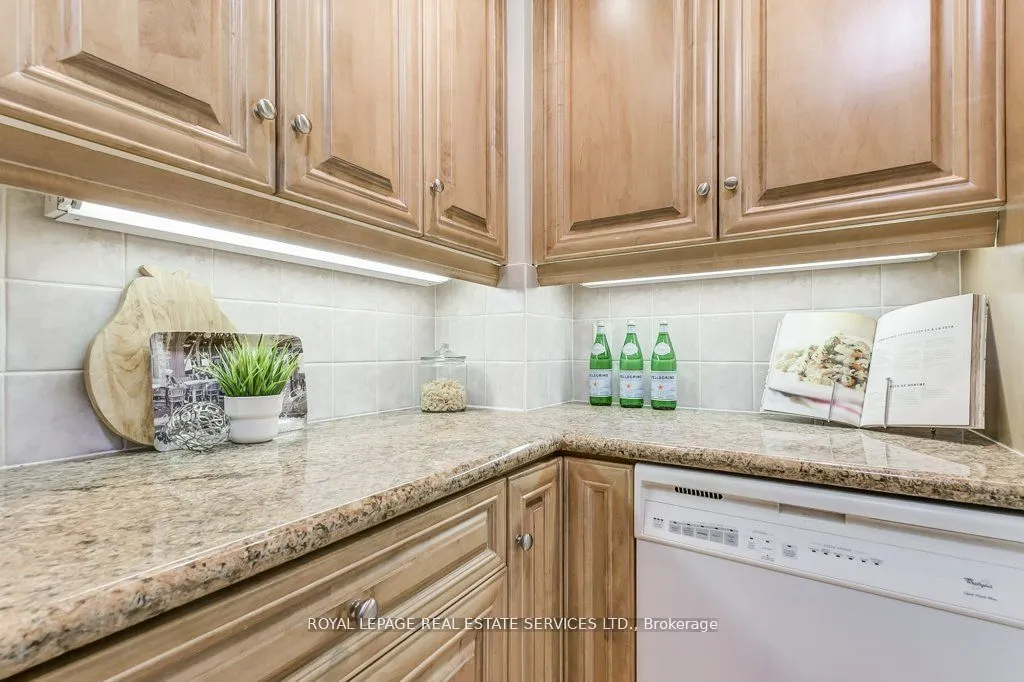 10 Old York Mills Road, #209