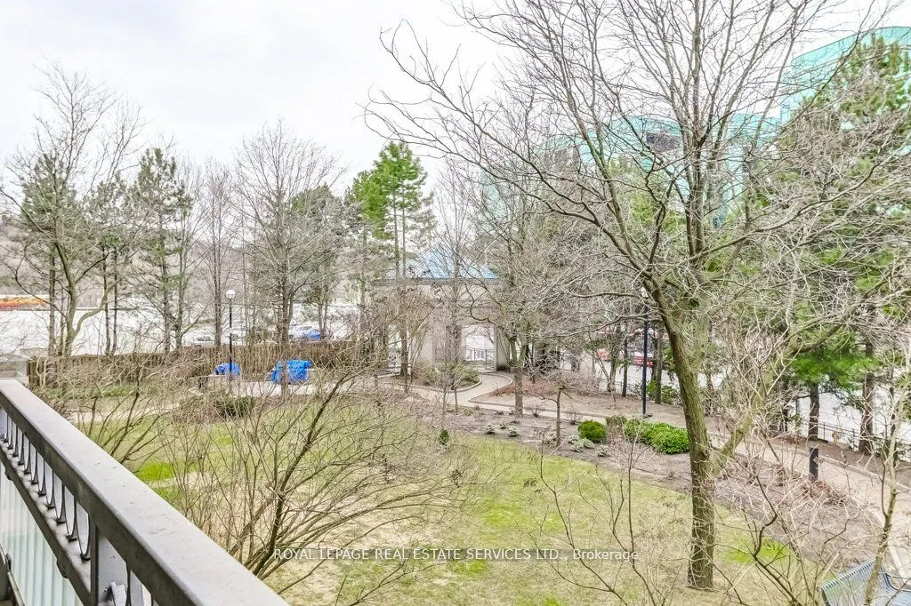 10 Old York Mills Road, #209