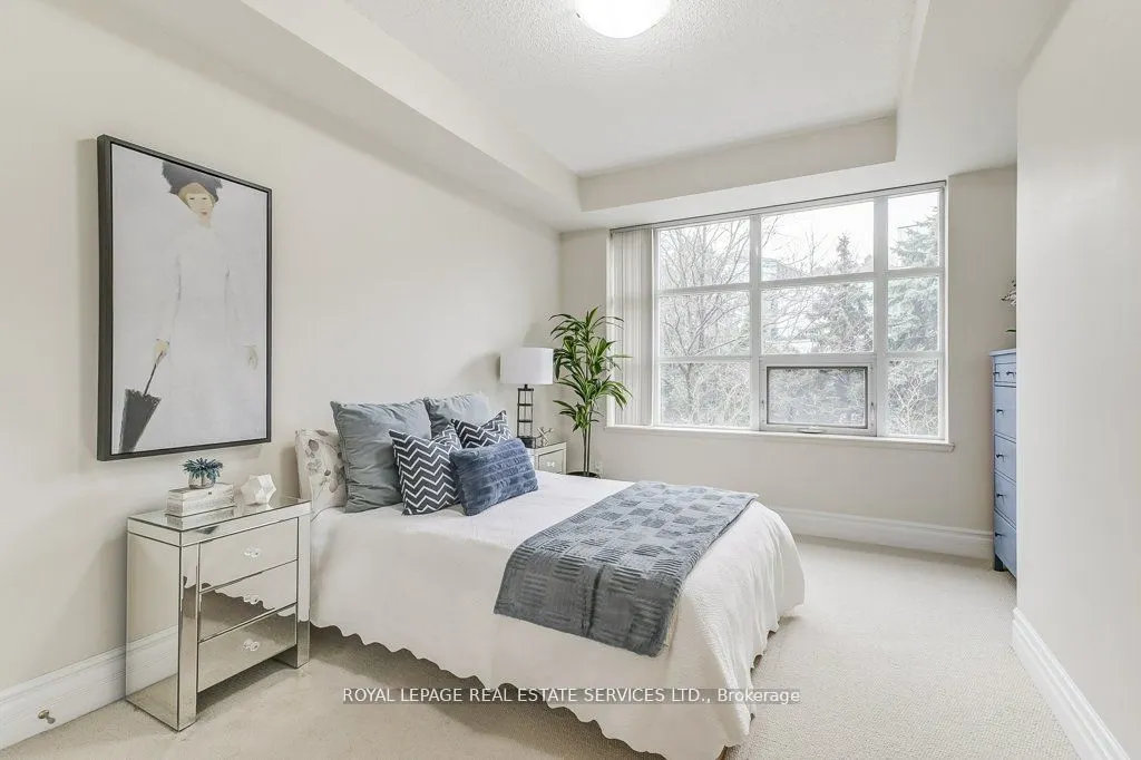 10 Old York Mills Road, #209