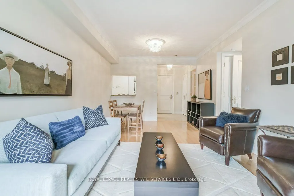 10 Old York Mills Road, #209